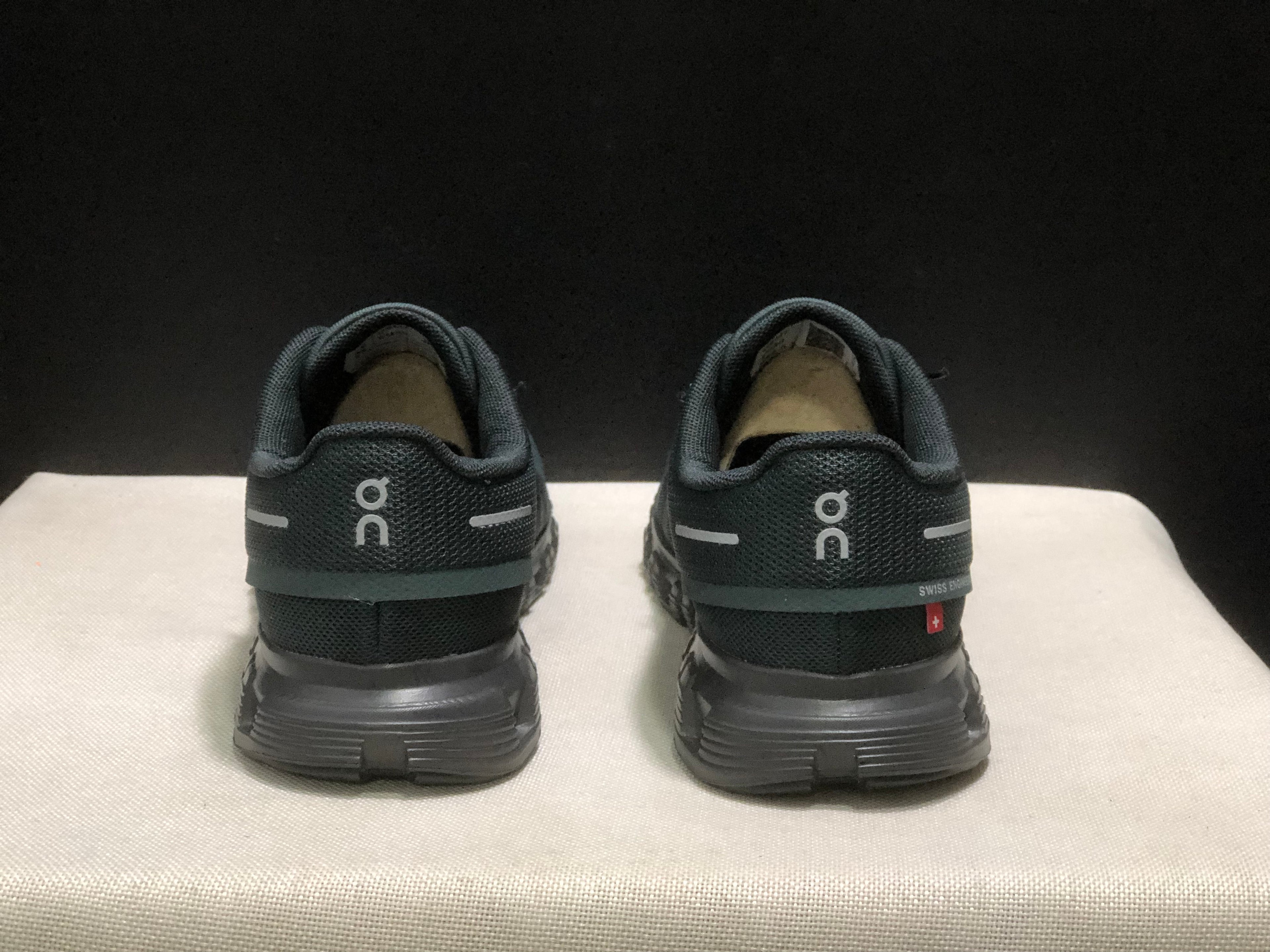 On Running Cloud 6 Casual Life Shoes Dark Green