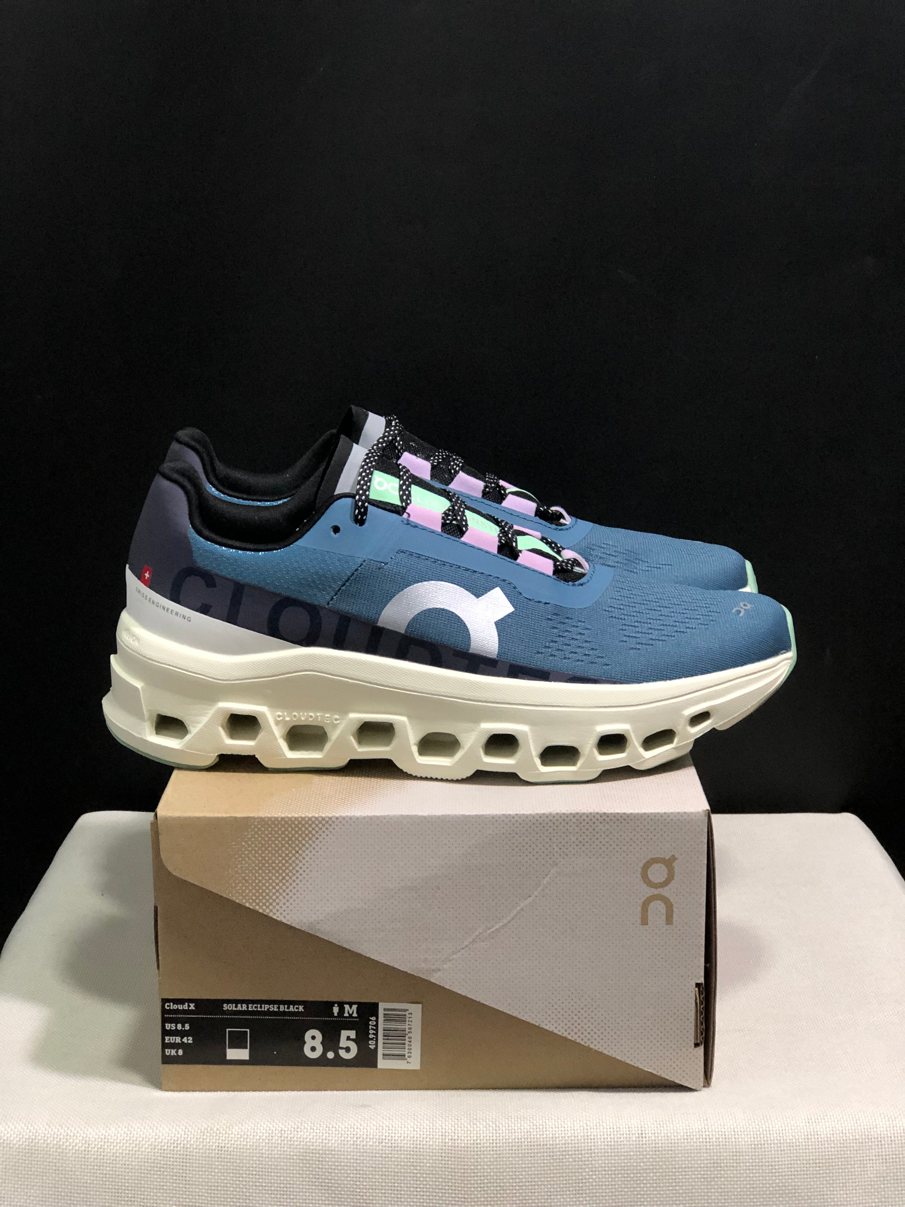 On Running Cloudmonster Anti-Slip Running Shoes Blue/Ivory