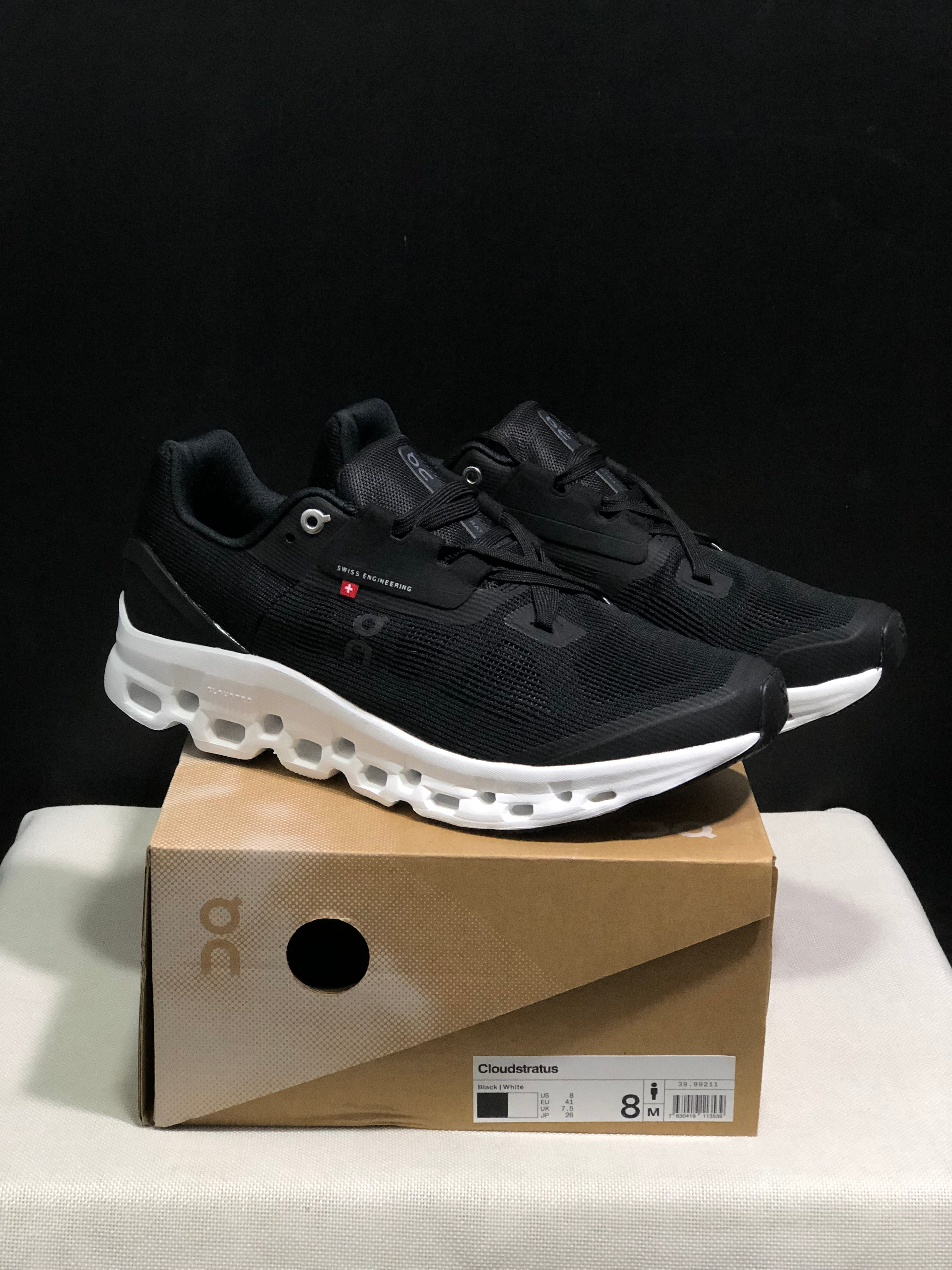 On Running Cloudstratus Breathable Support Running Shoes Black/White