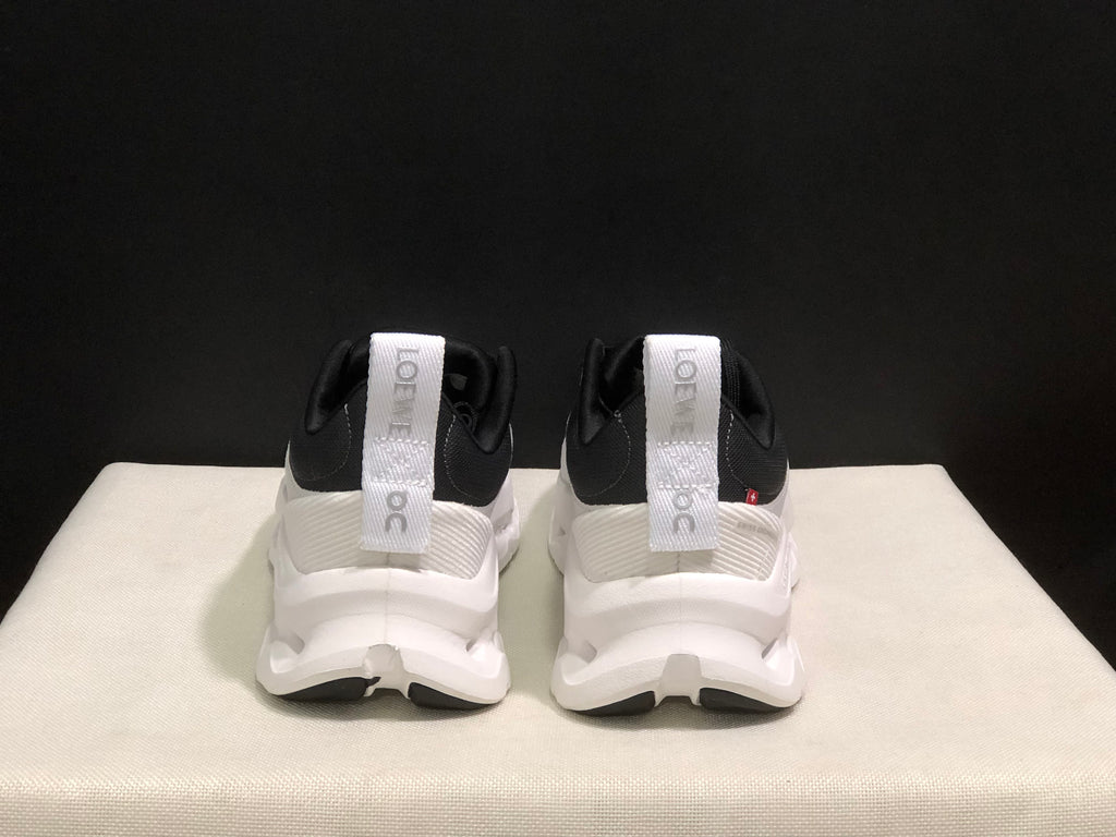 LOEWE x On Running Cloudtilt 2.0 Casual Sports Shoes White/Black