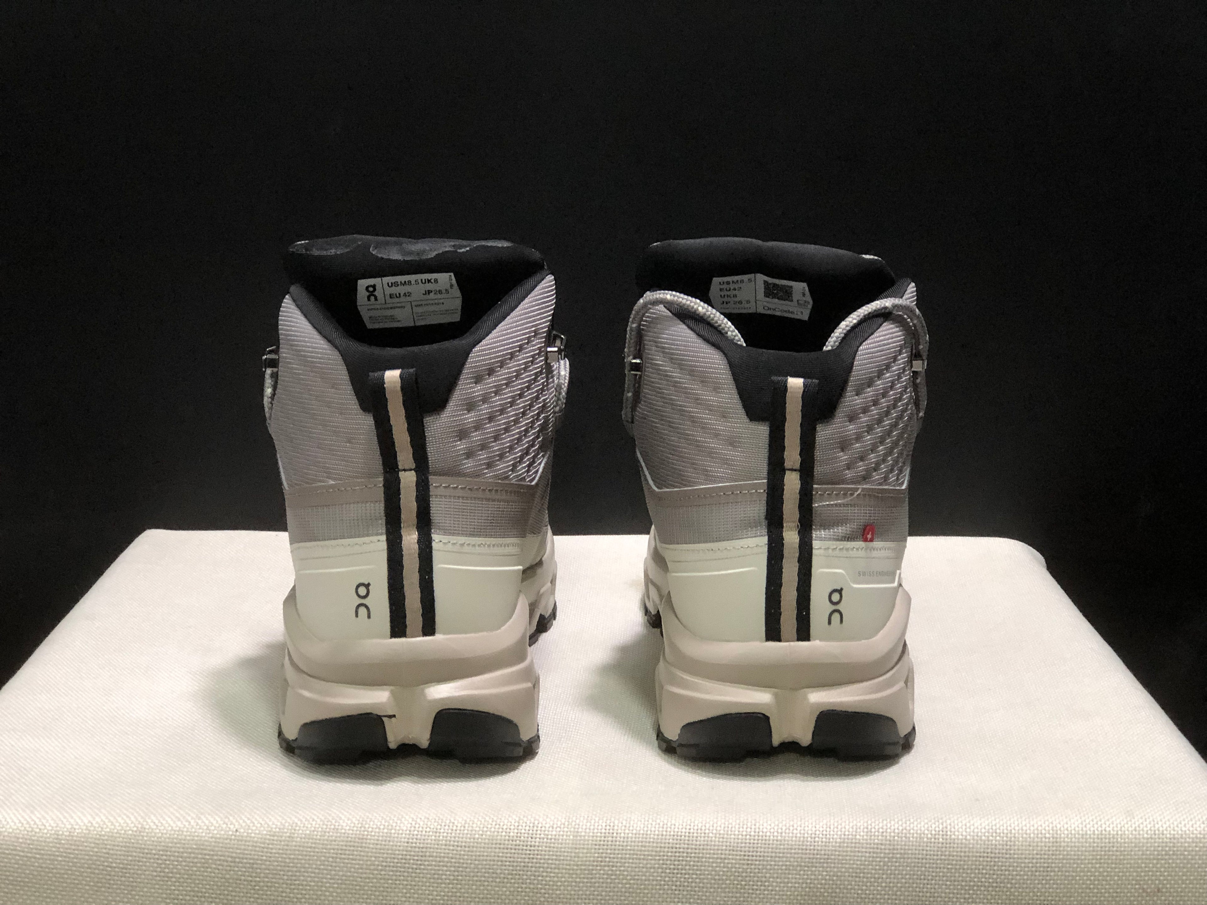 On Running Cloudrock Mid WP High-Top Hiking Shoes Cinder/Desert