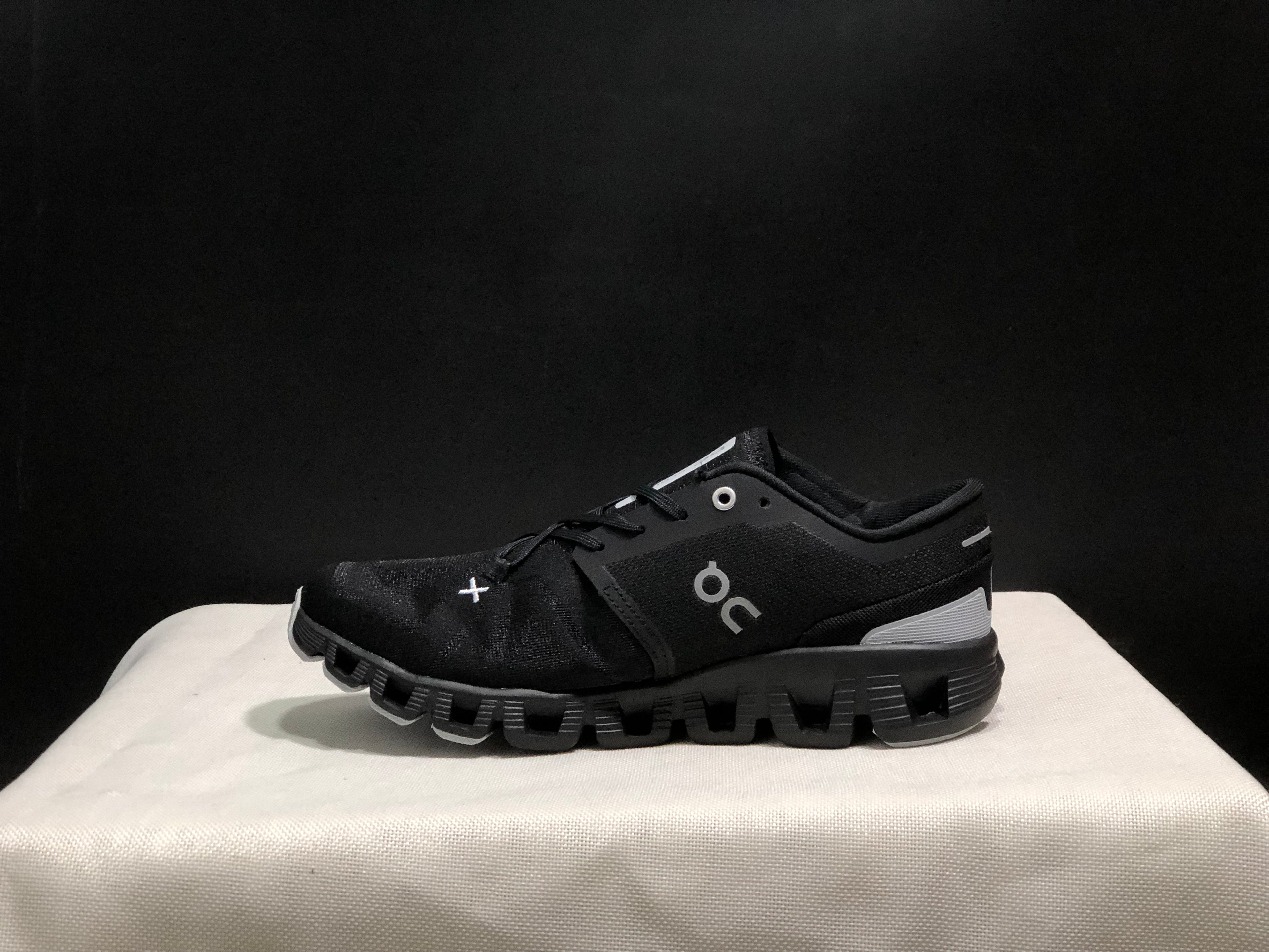 On Running Cloud X3 Shift Black Multi-Functional Running Shoes