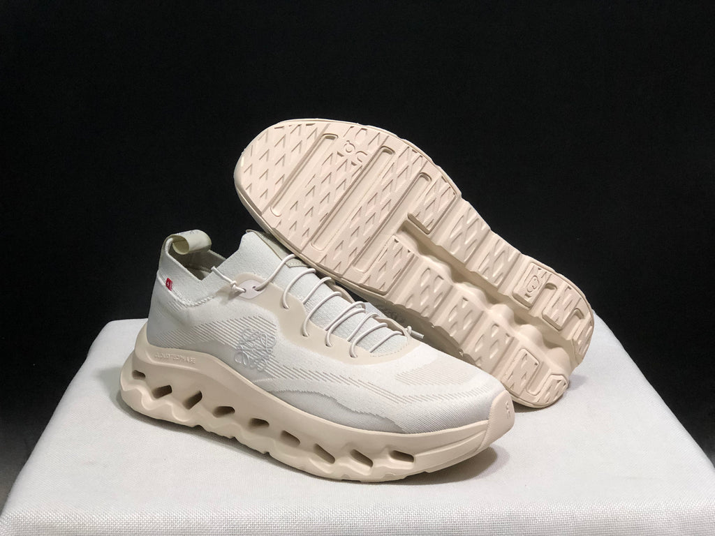 LOEWE x On Running Cloudtilt Running Shoes Co-Signed Edition Ivory White