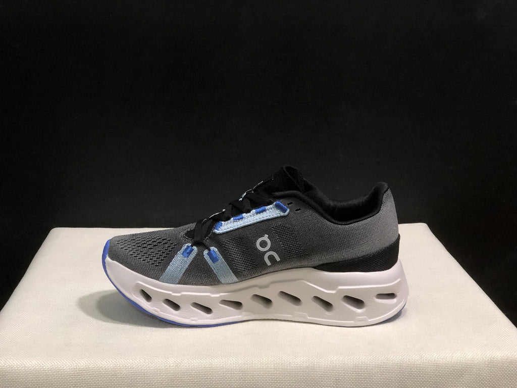 On Running Cloudeclipse Soft And Comfortable Running Shoes Frost/Dark Grey