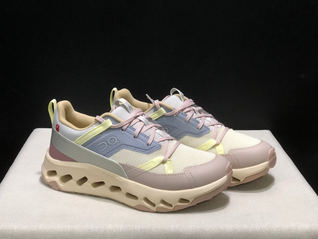 On Running Cloudhorizon WP Comfortable Sneakers Ivory/Pink