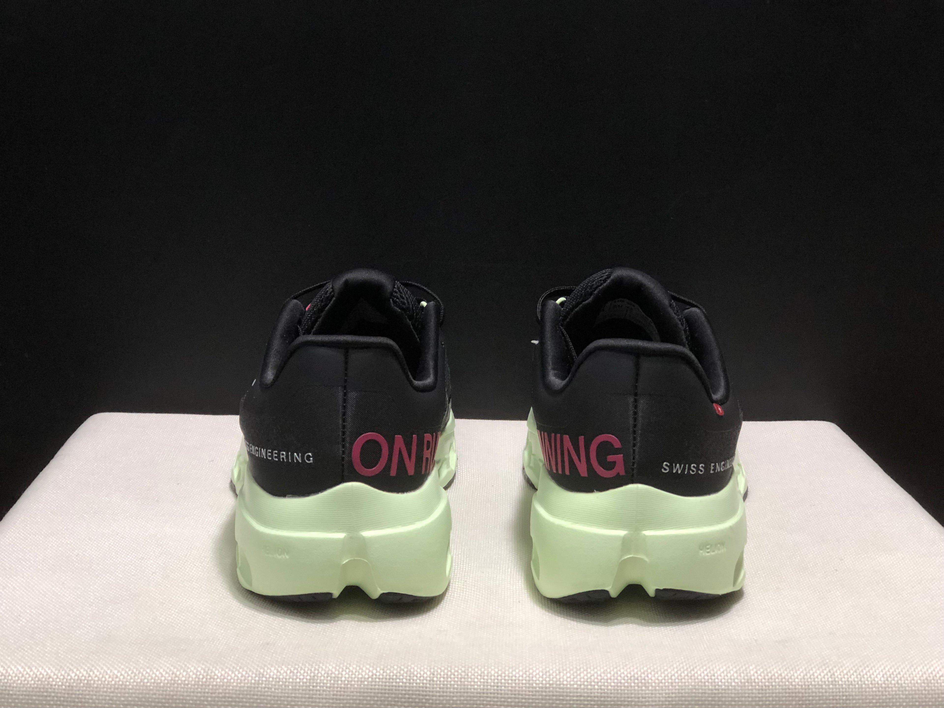 On Running Cloudsurfer Next Casual Running Shoes Dark Grey/Black/Green