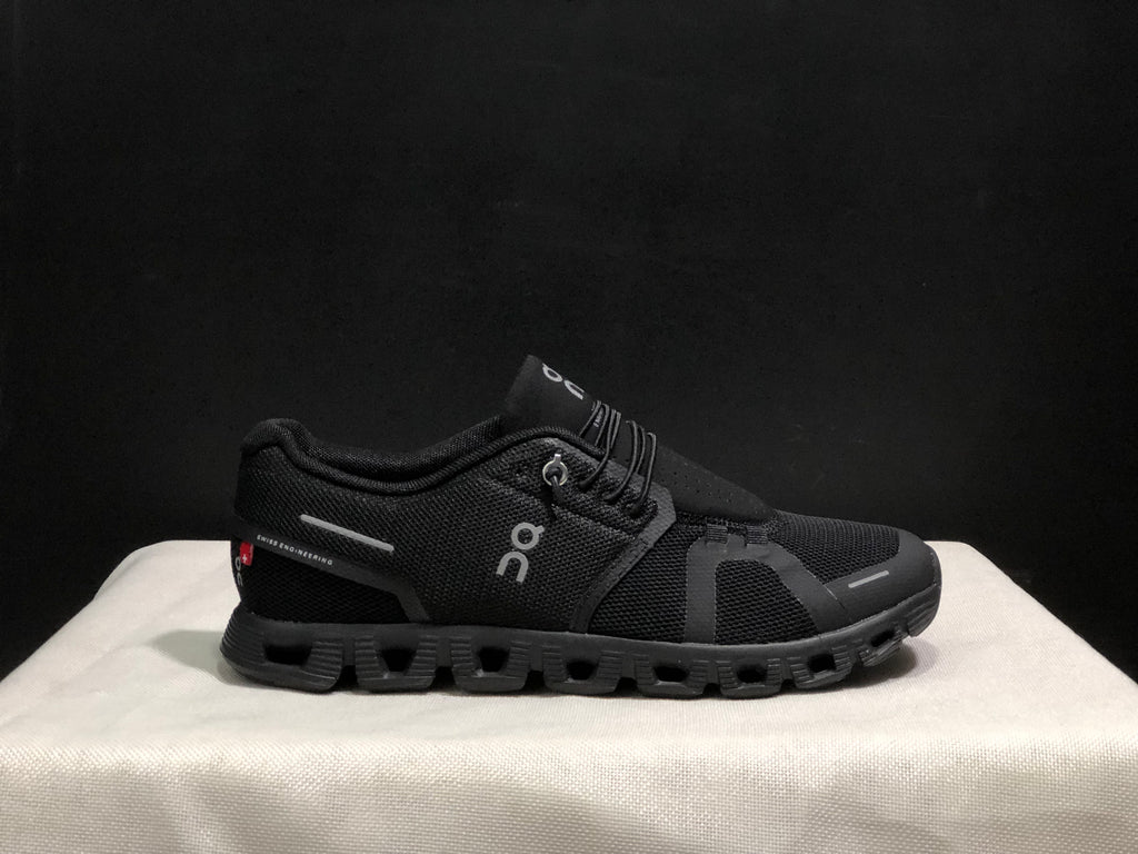 On Running Cloud 5 Lightweight Running Shoes Black/Asphalt