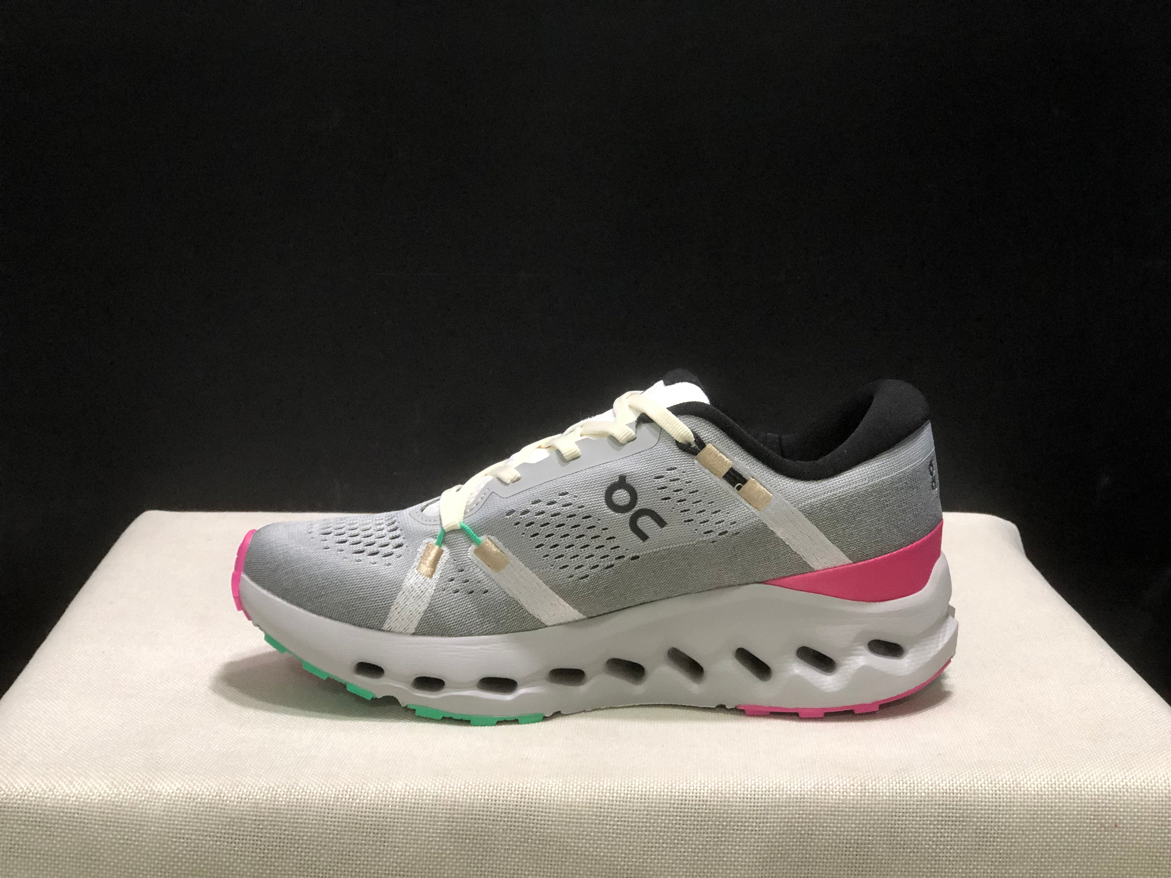 On Running Cloudsurfer 2 Casual Running Shoes Grey