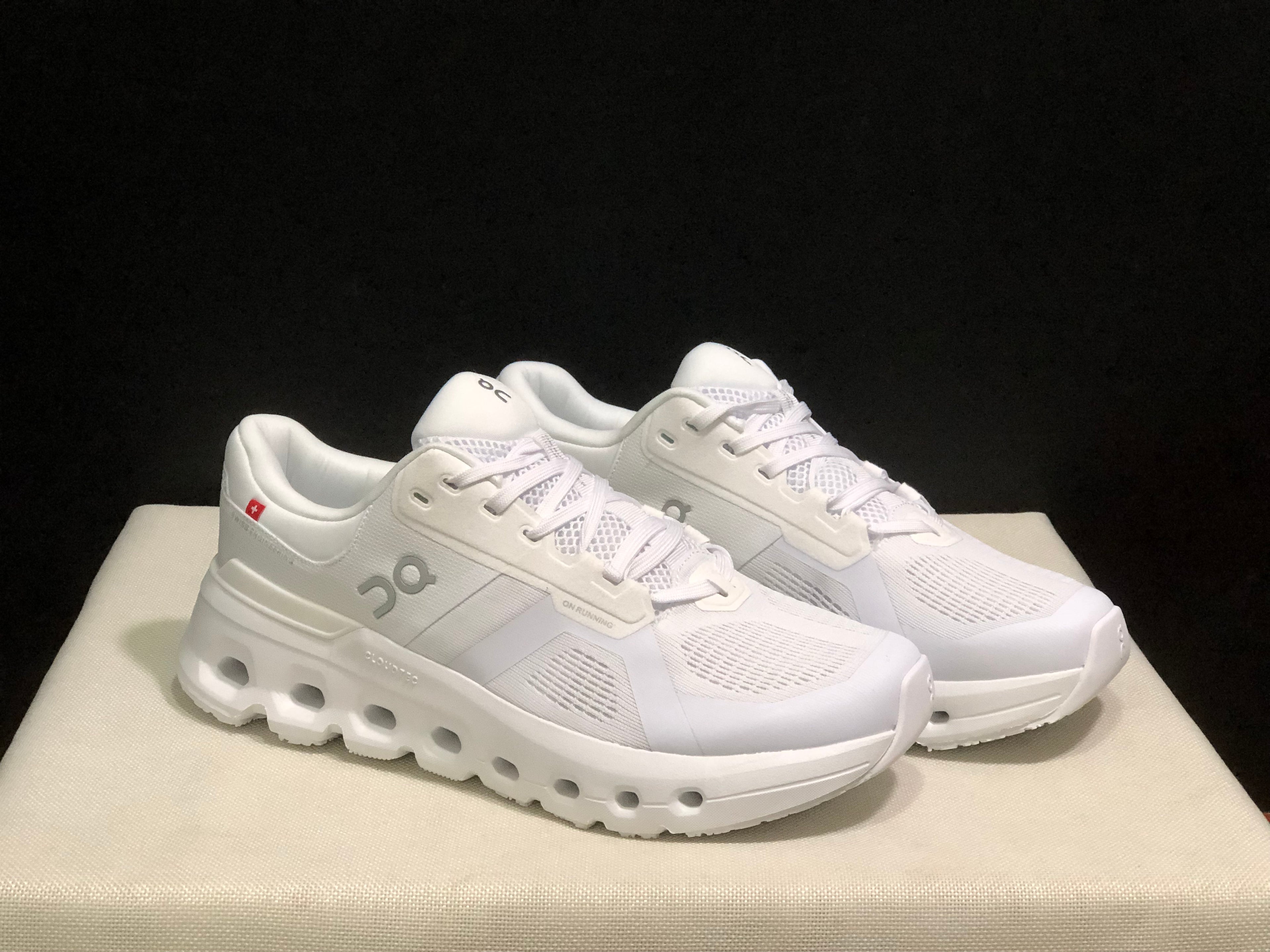 On Running Cloudrunner 2 Mesh Breathable White Running Shoes