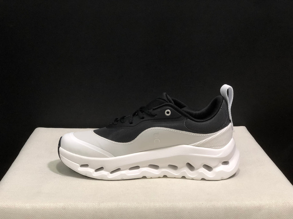LOEWE x On Running Cloudtilt 2.0 Casual Sports Shoes White/Black