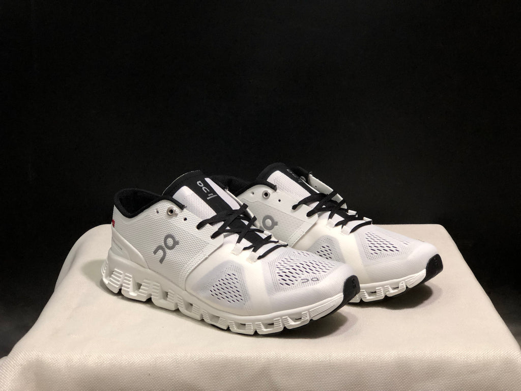 On Running Cloud X Lightweight Running Shoes White/Asphalt