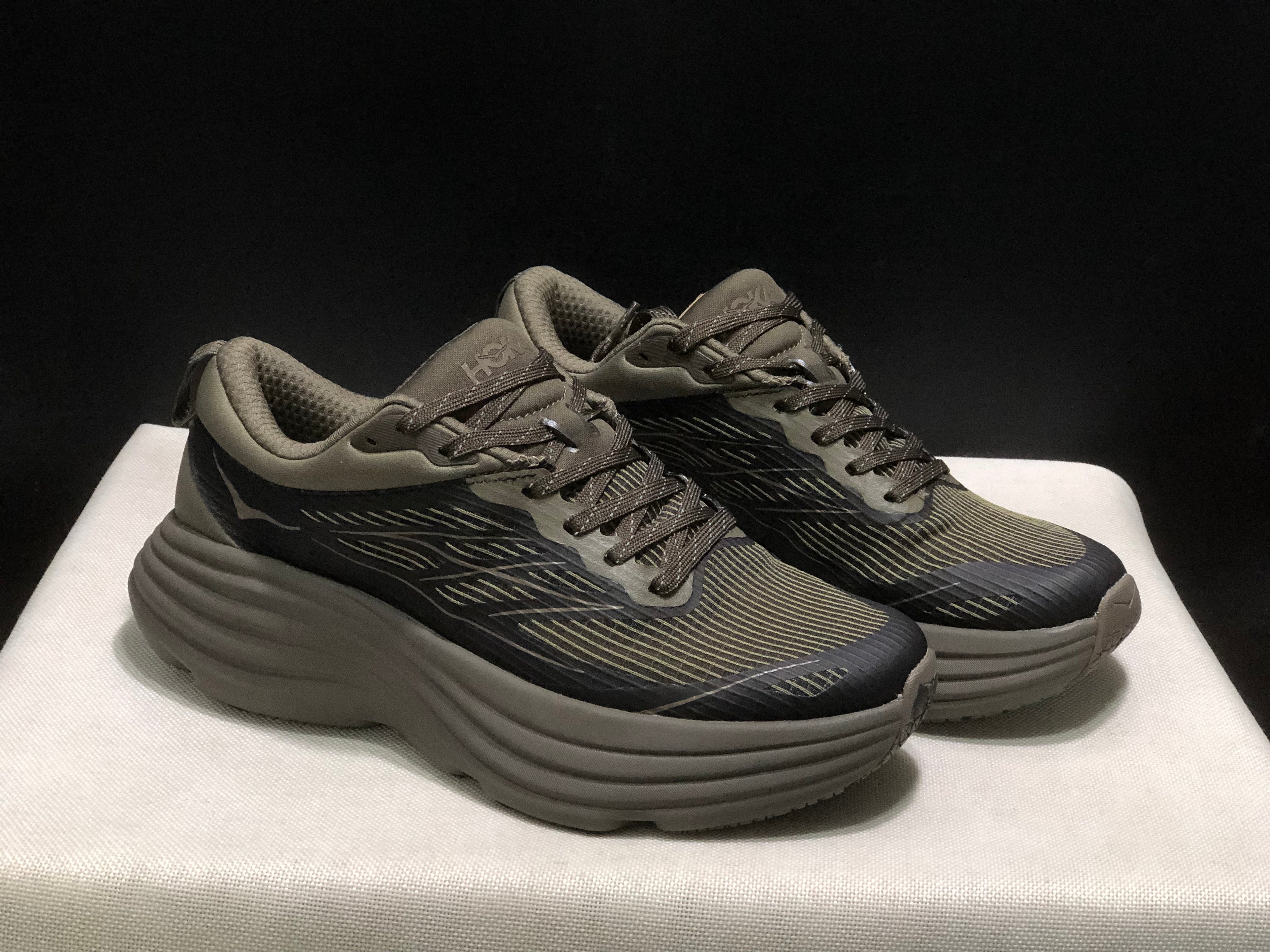 Hoka One One Bondi 8 Breathable Low-top Running Shoes Sneakers Brown