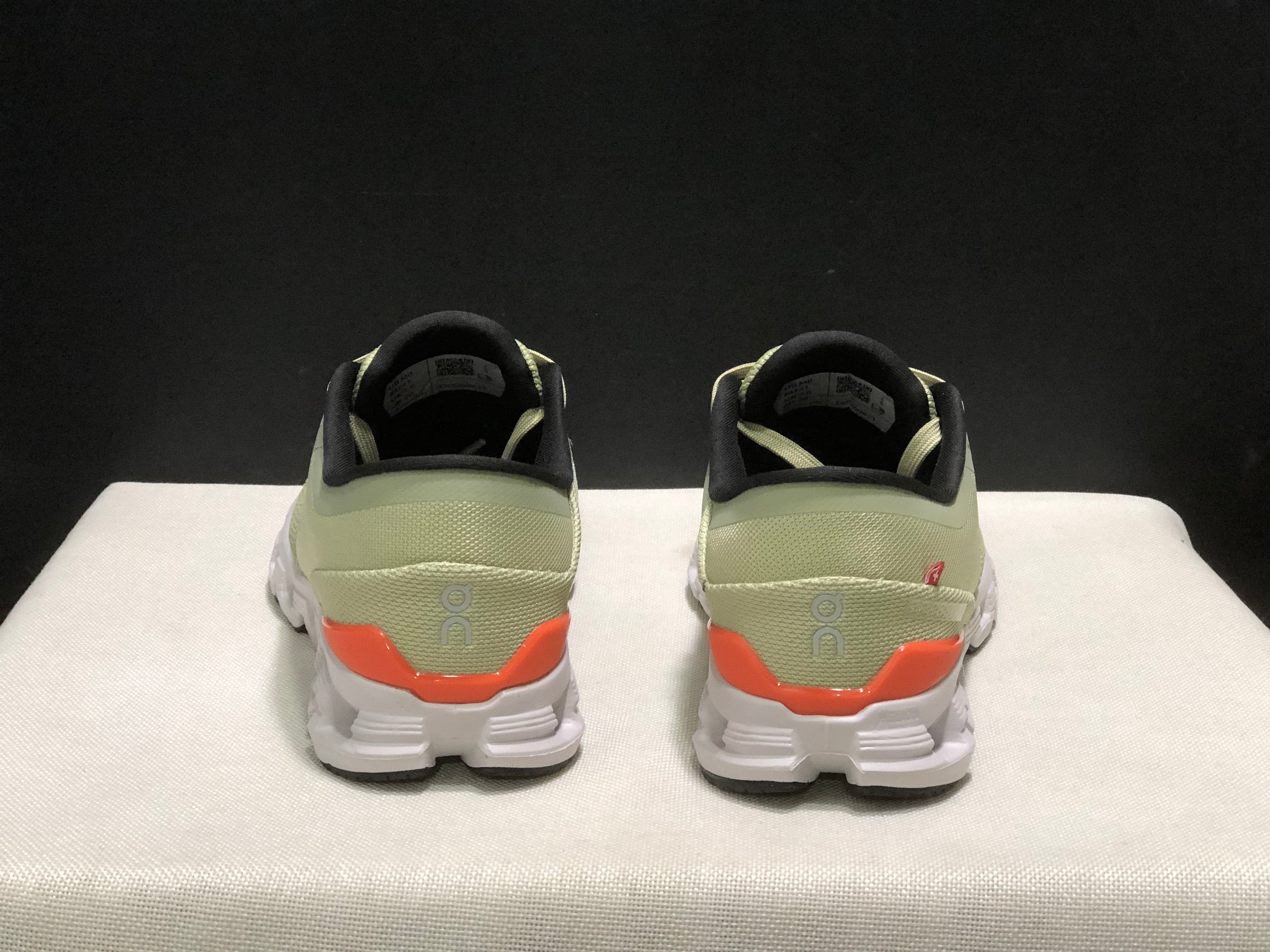 On Running Cloud X4 Comfortable Running Shoes Grass Green/White