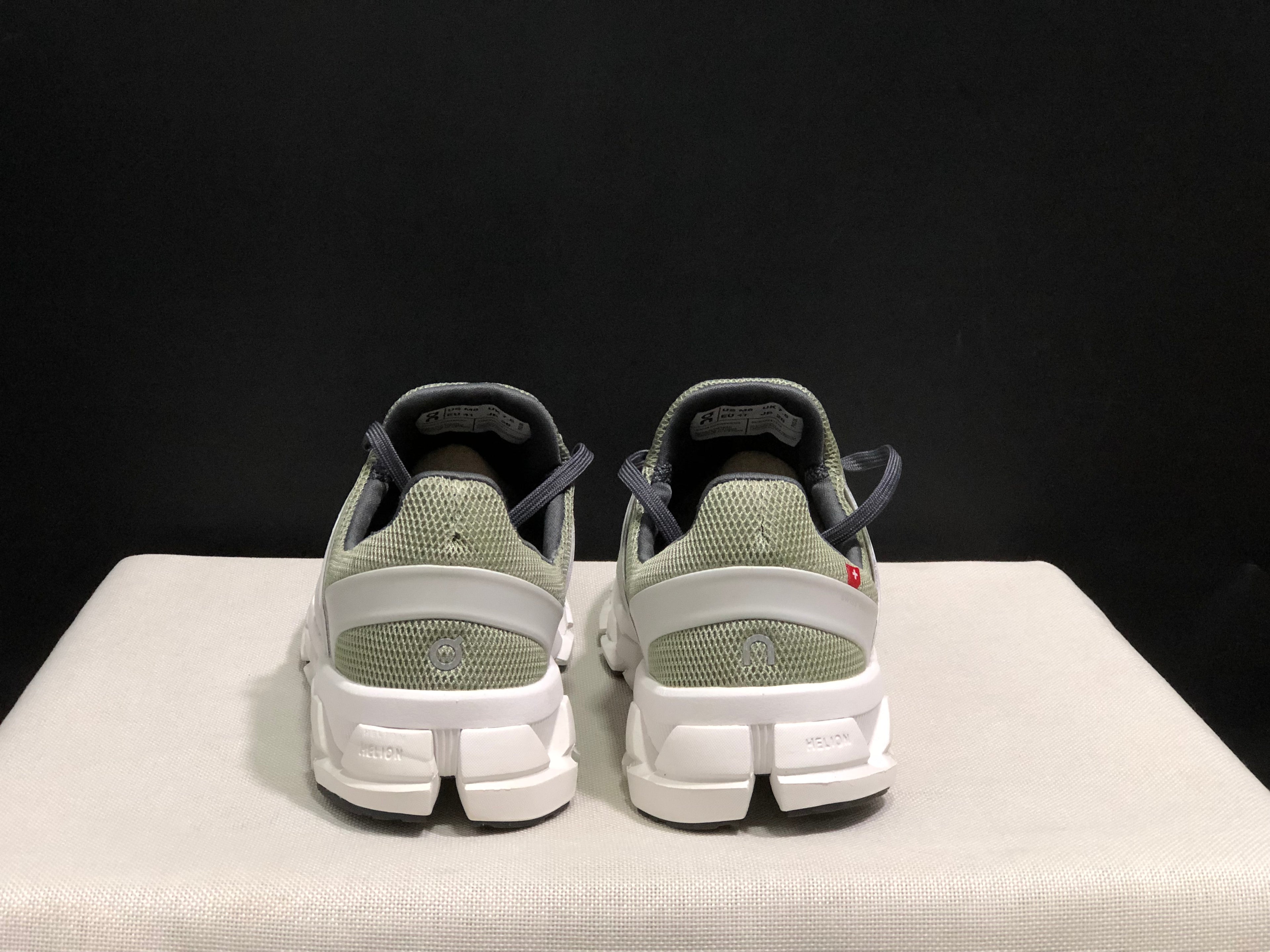 On Running Cloudswift 3 Trendy And Comfortable Running Shoes Leaf/Frost