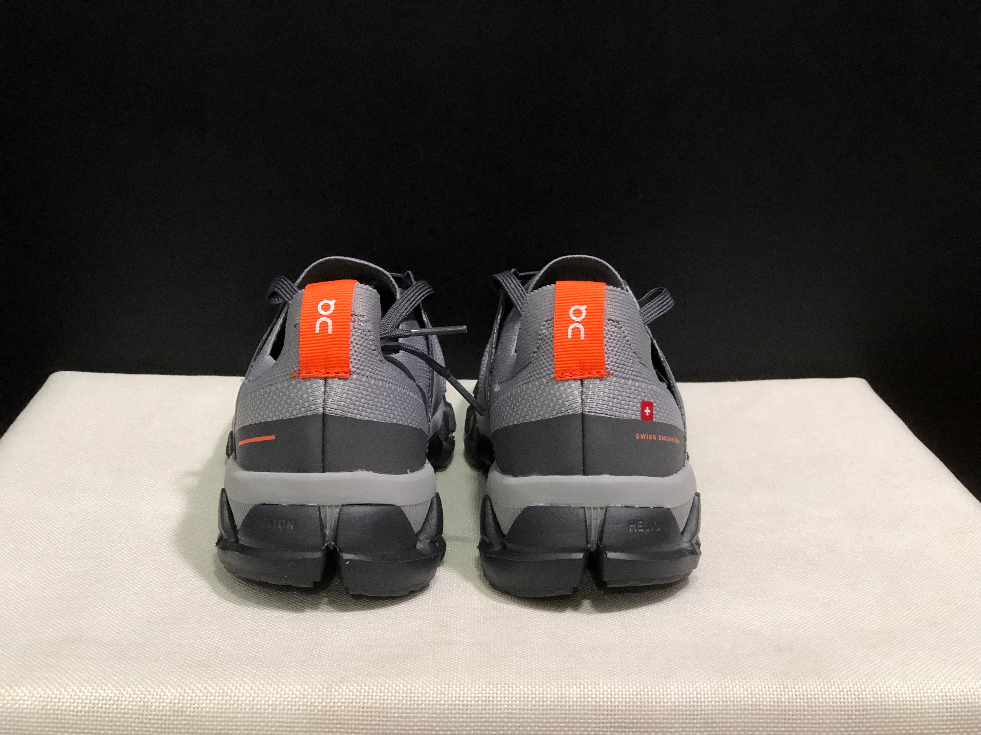 On Running Cloudswift 3 Trendy And Comfortable Running Shoes Grey