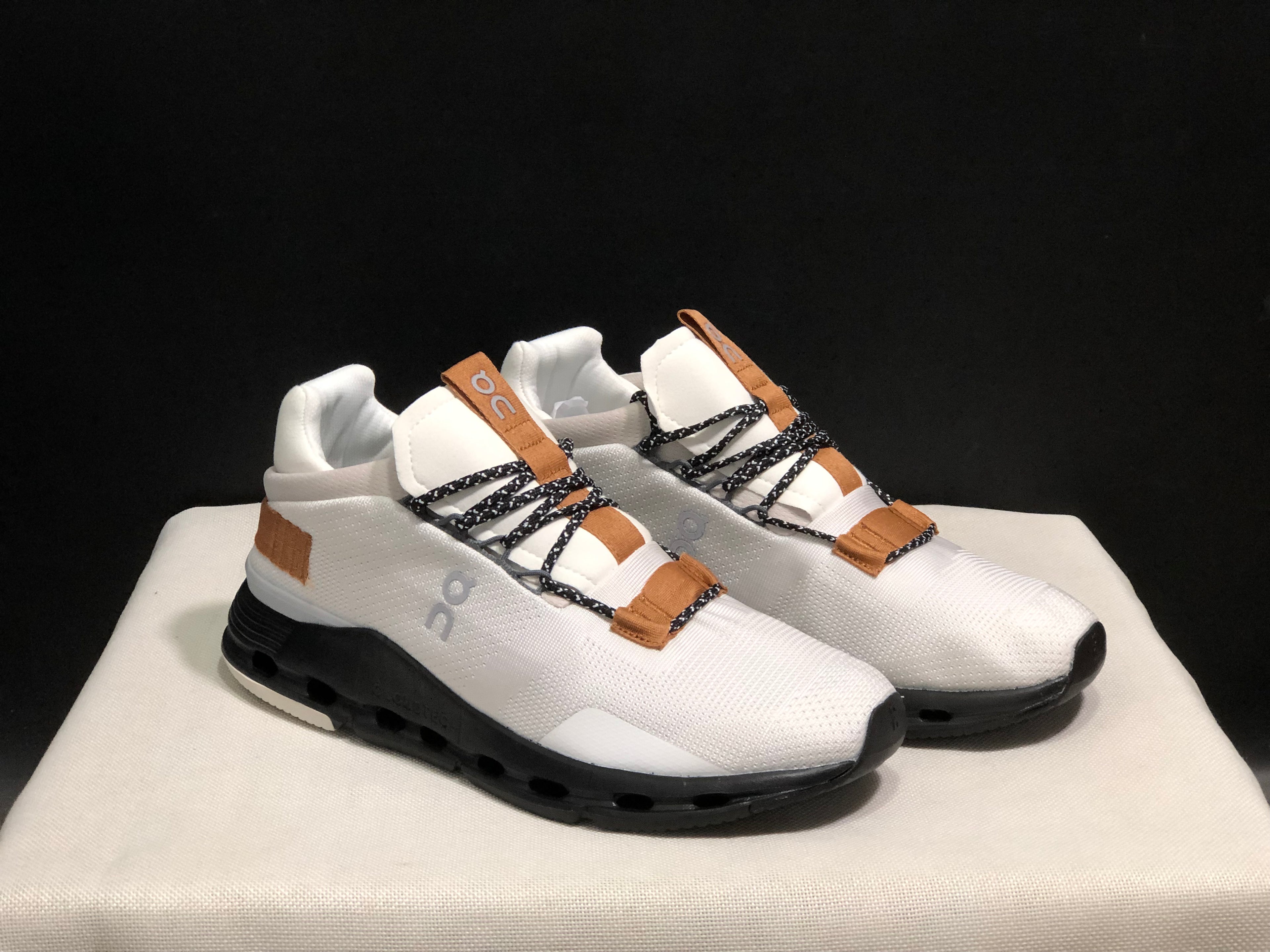 On Running Cloudnova Lightweight Sports Casual Shoes Beige/Balck