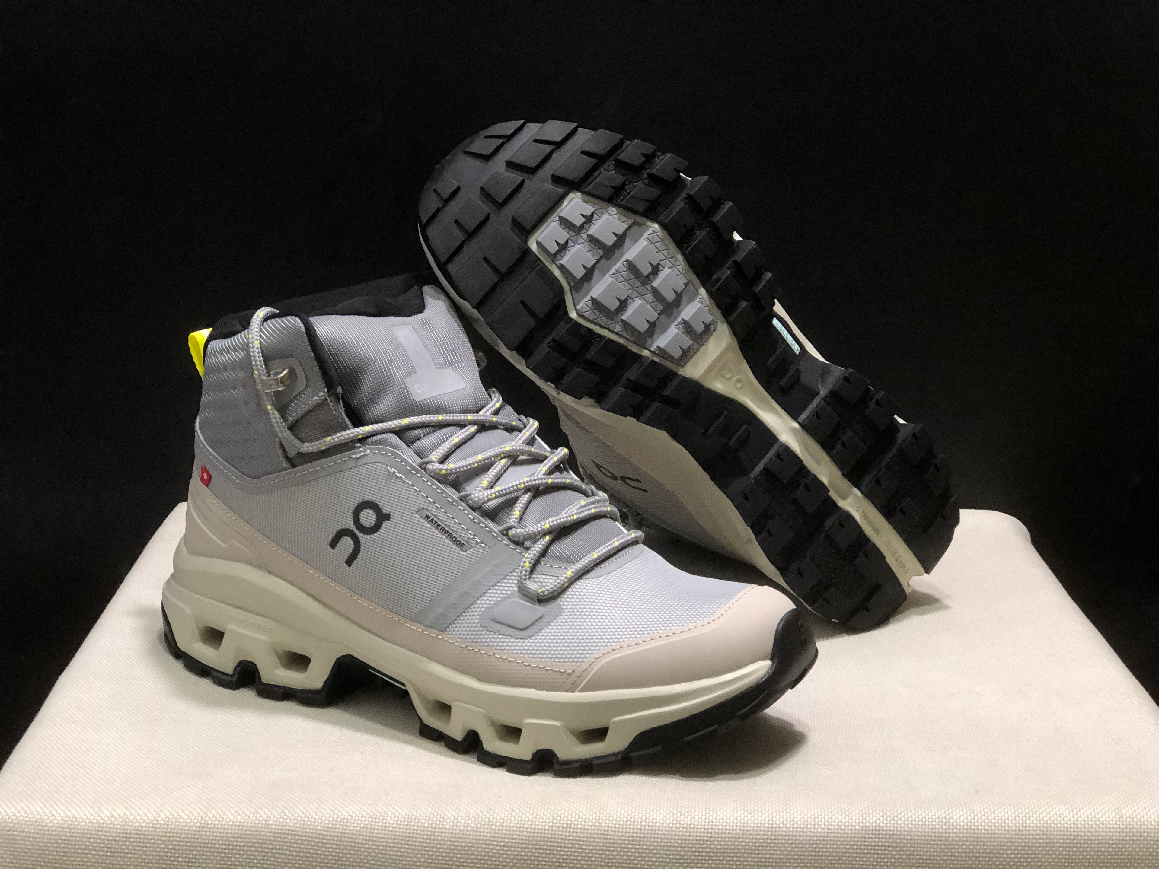 On Running Cloudrock Mid WP High-Top Hiking Shoes Alloy/Ice