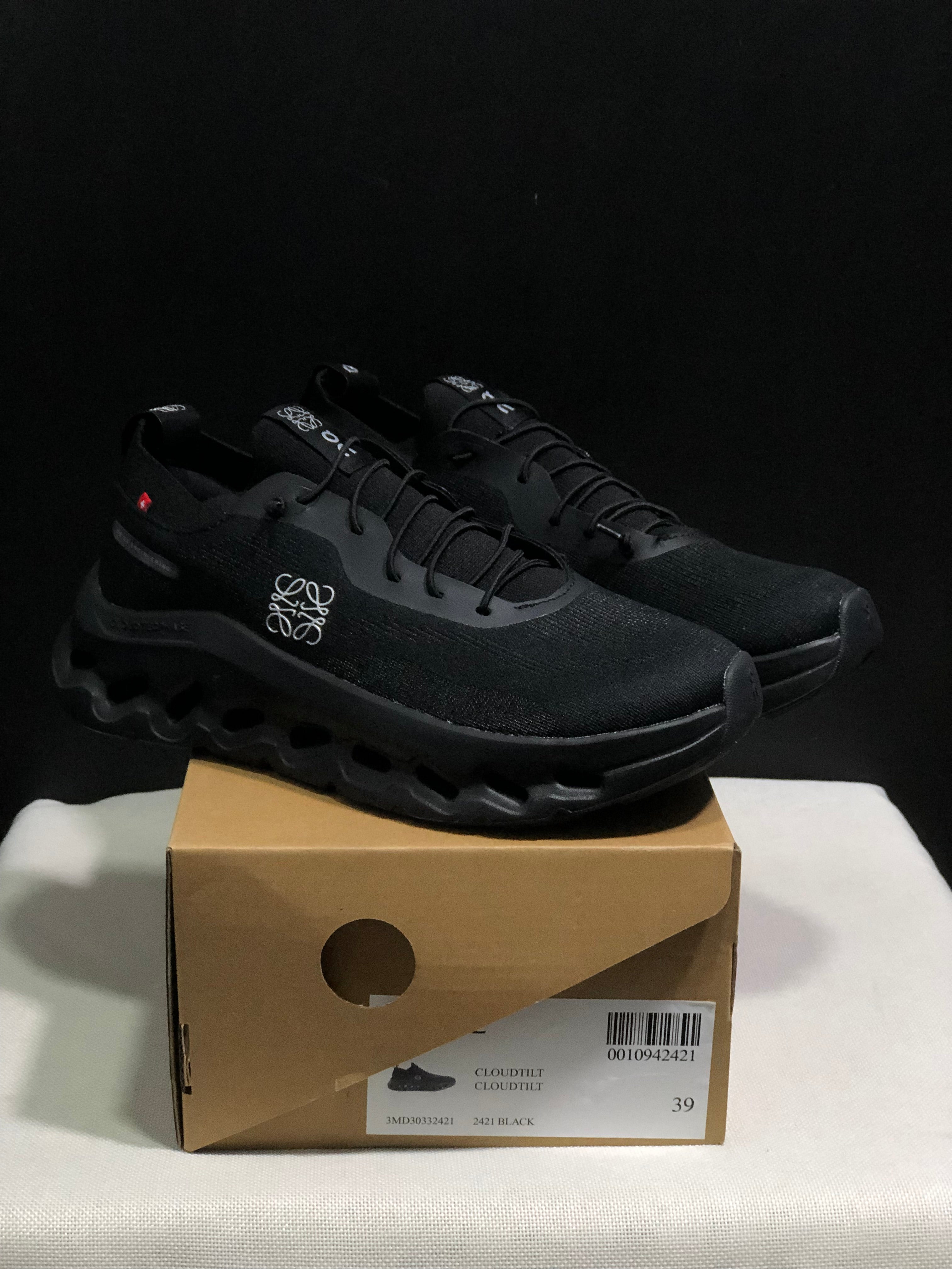 LOEWE x On Running Cloudtilt Running Shoes Co-Signed Edition All Black