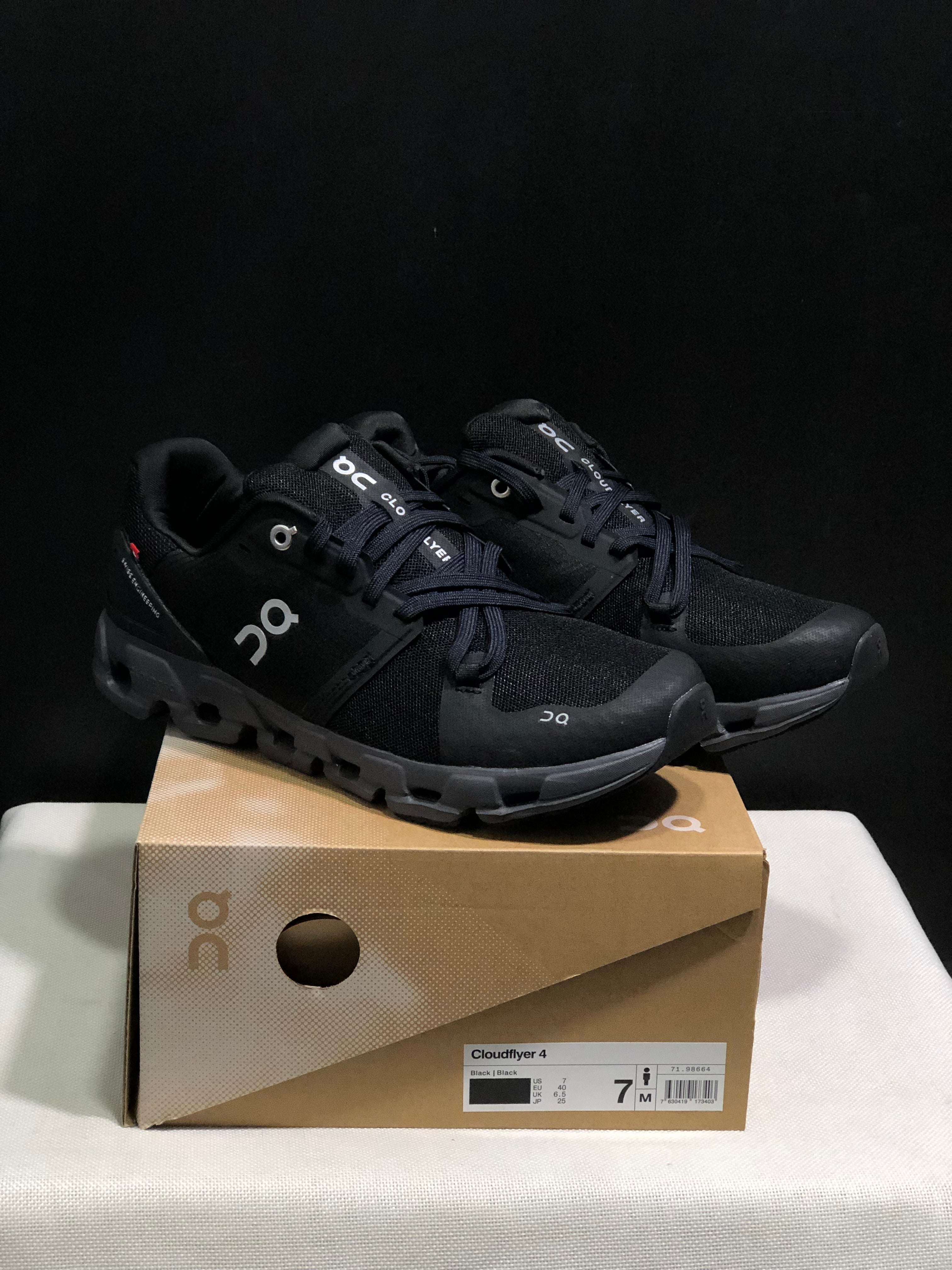 On Running Cloudflow 4 Black Shock-Absorbing And Wear-Resistant Running Shoes