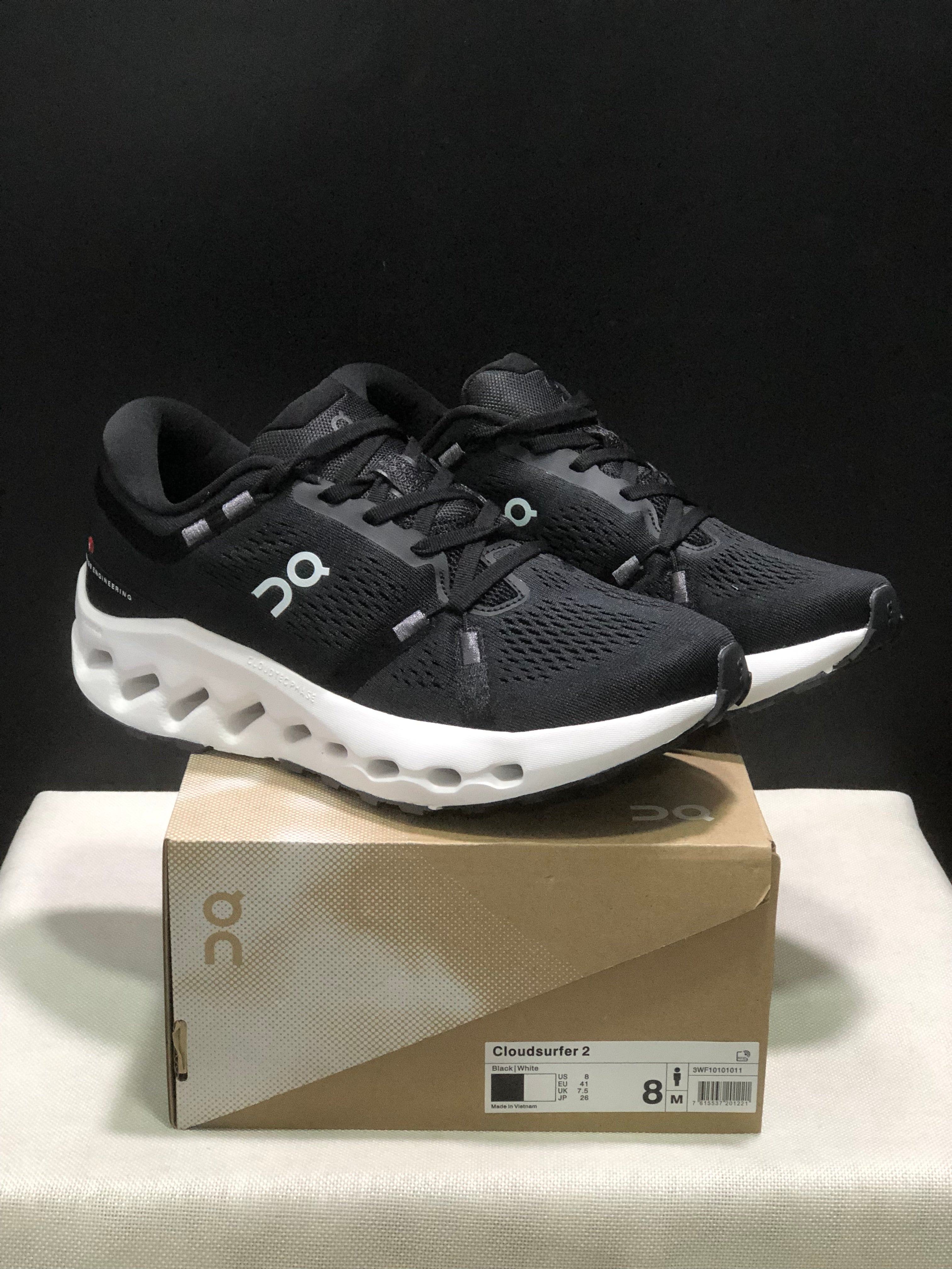 On Running Cloudsurfer 2 Casual Running Shoes Black/White