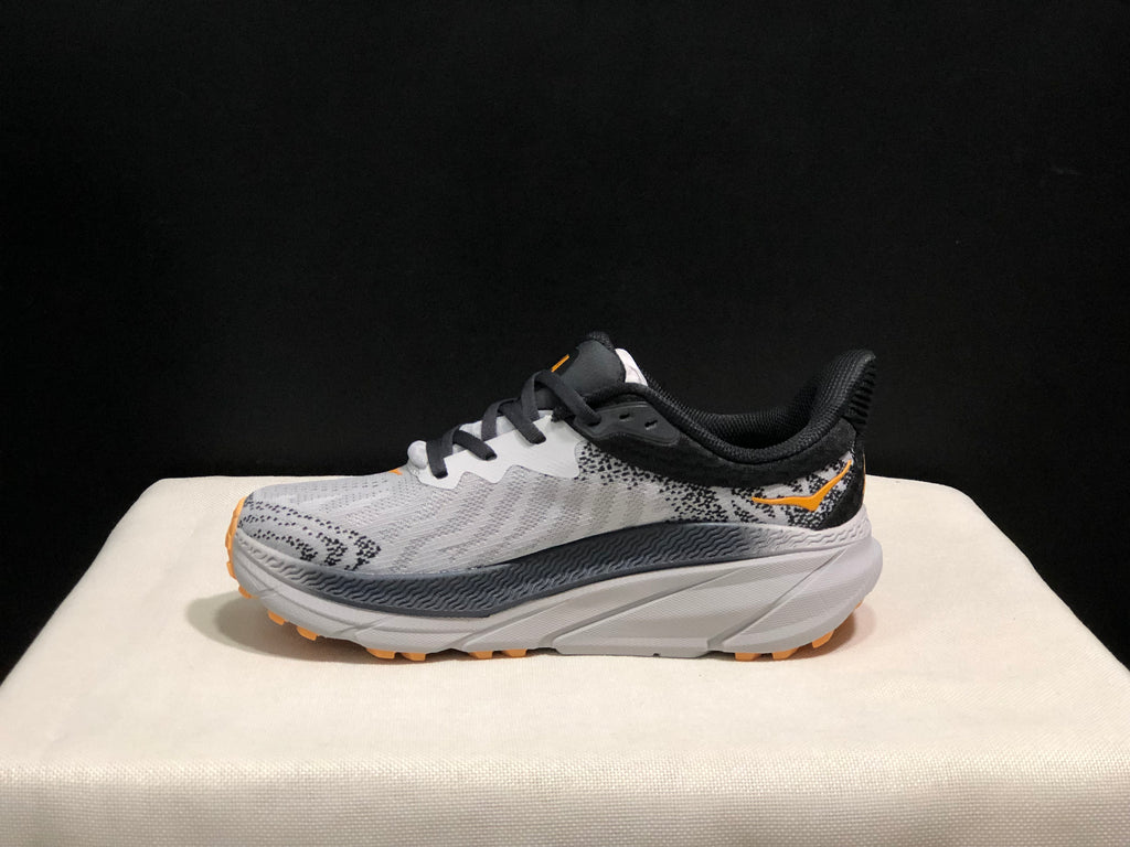 Hoka One One Challenger 7 Shock-absorbing Breathable Running Shoes Sneakers White