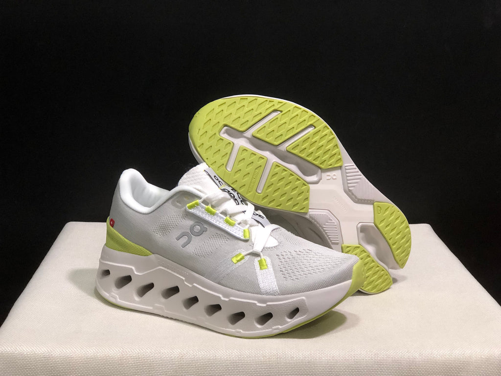 On Running Cloudeclipse Soft And Comfortable Running Shoes White/Sand