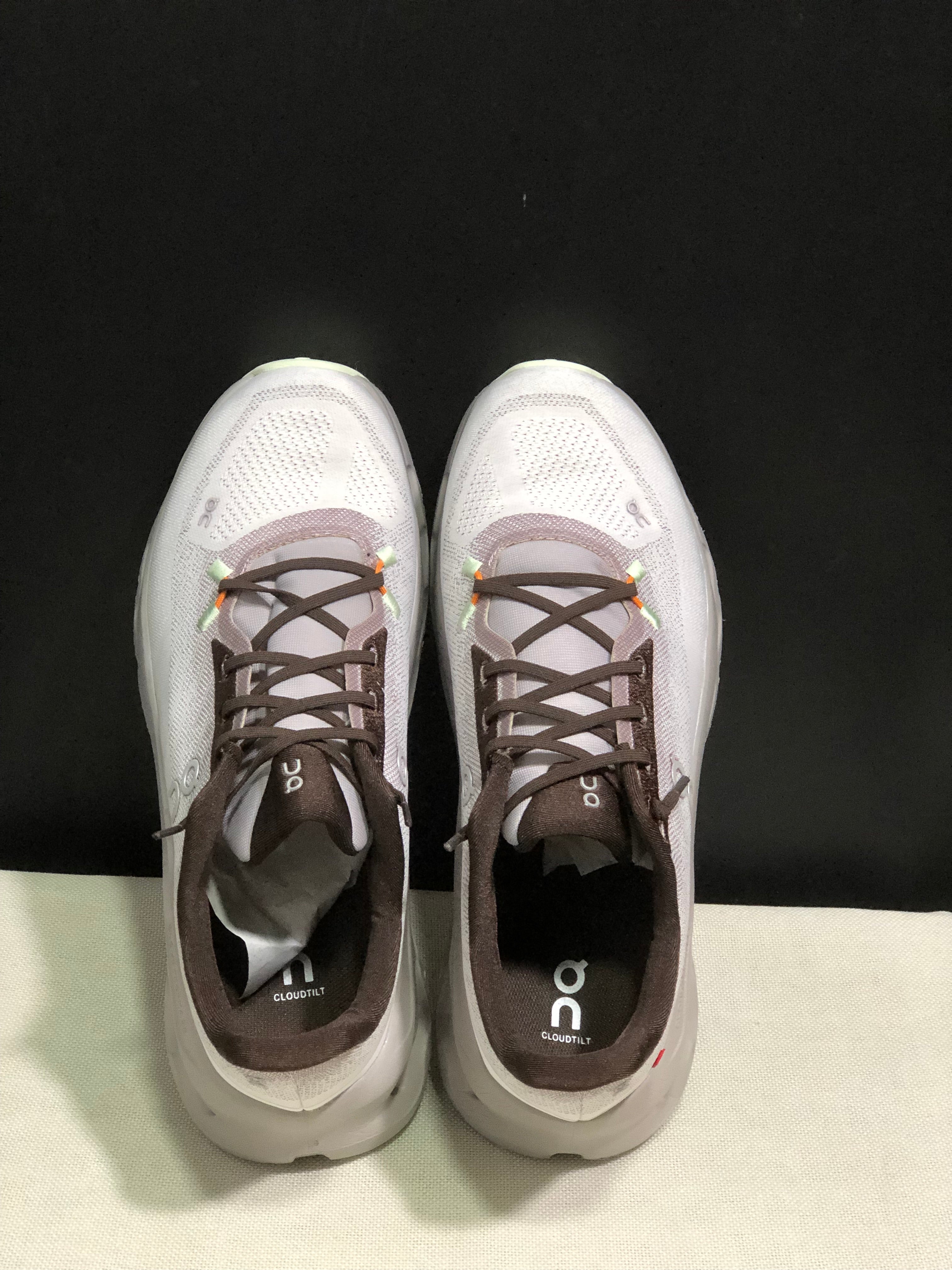 On Running Cloudtilt Durable Casual Life Shoes Quartz/Pearl