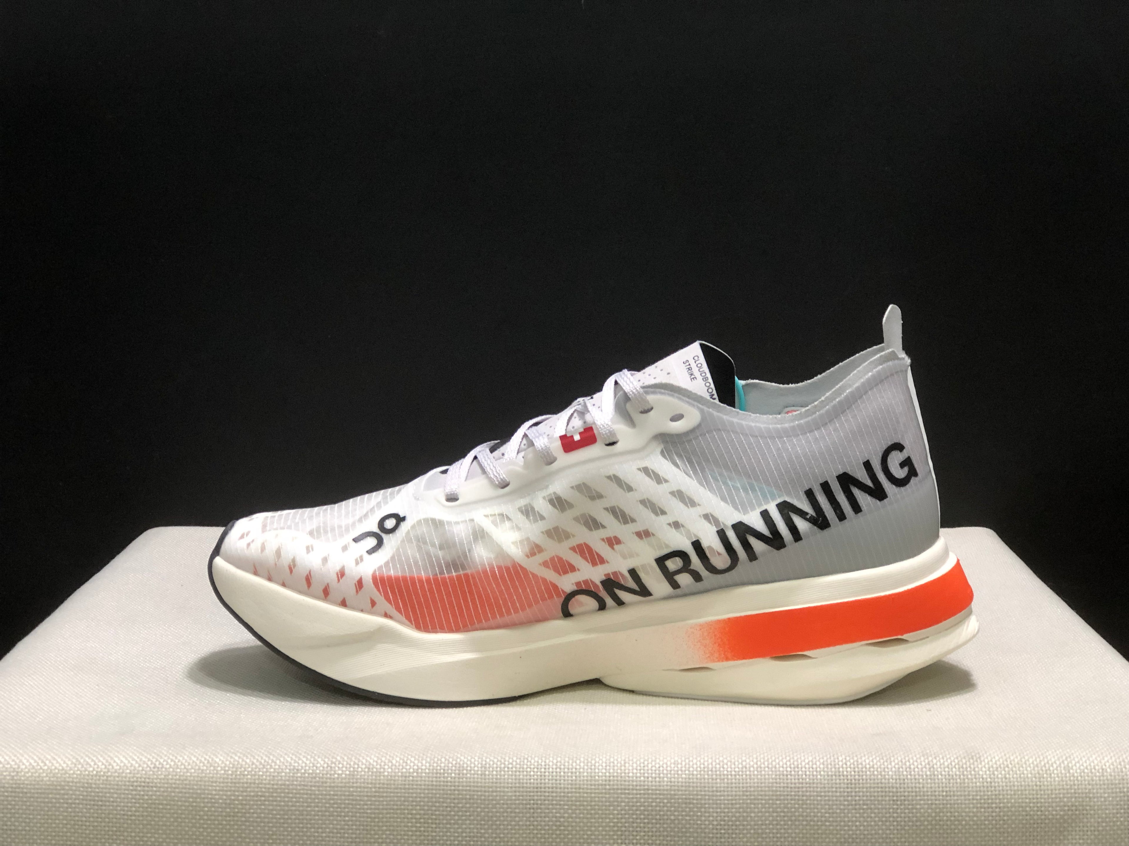 On Running Cloudspike Amplius Shock-Absorbing And Wear-Resistant Marathon Road Running Shoes Gray White