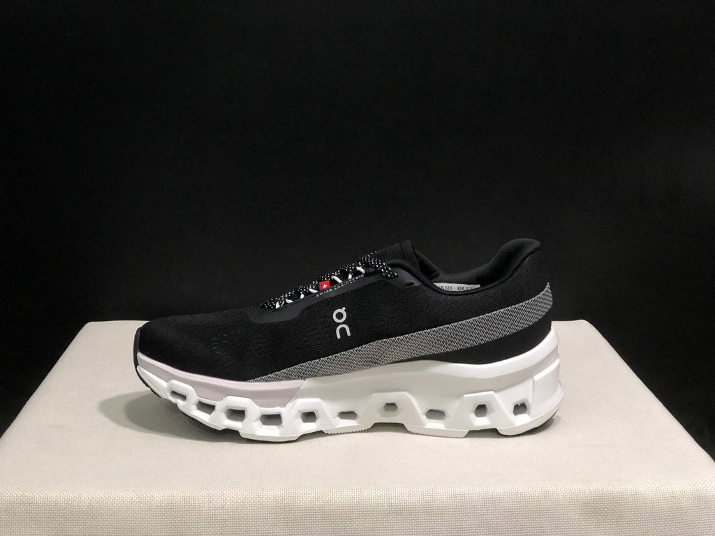 On Running Cloudmonster 2 Shock-Absorbing And Breathable Running Shoes Black/White