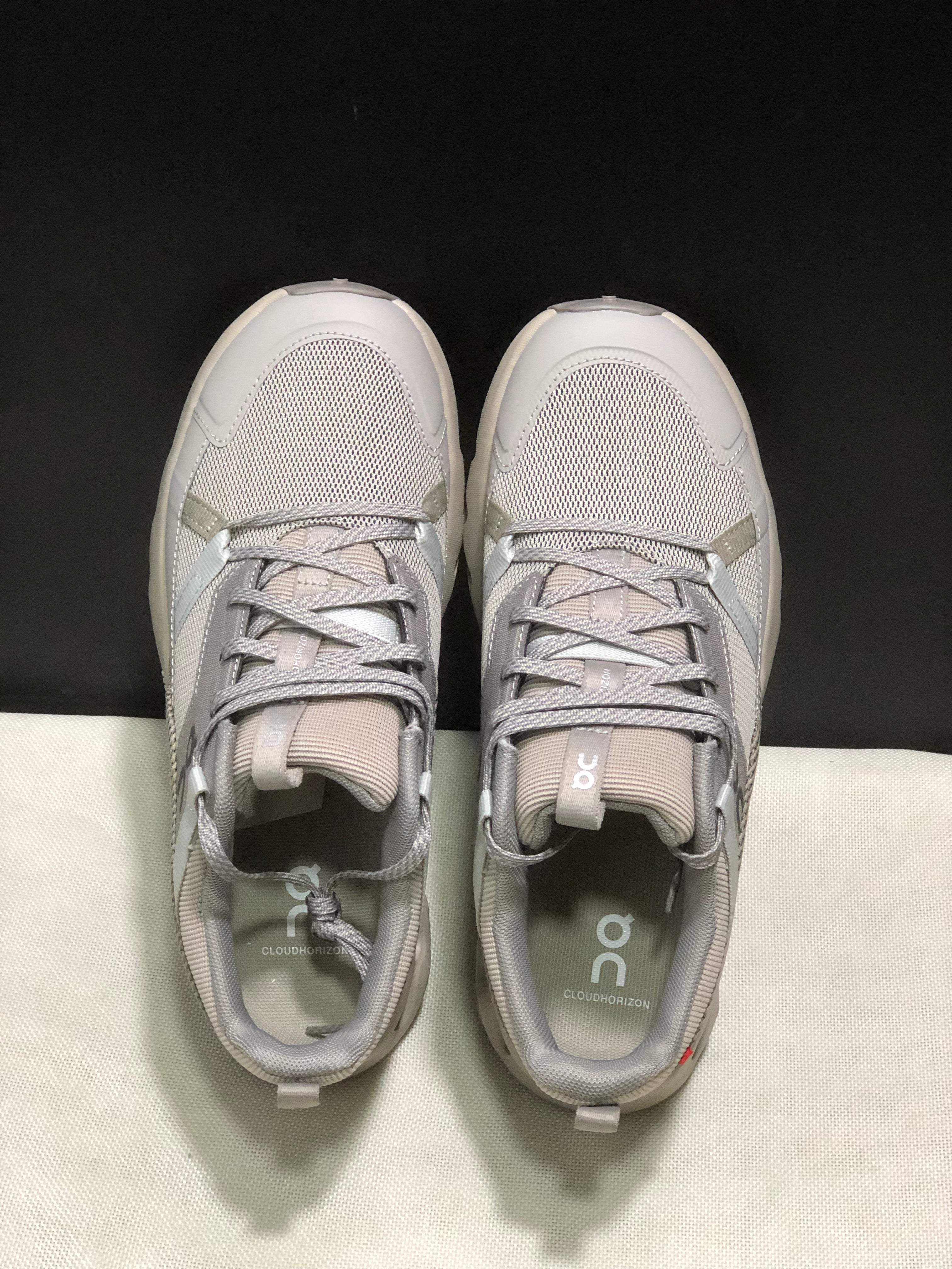 On Running Cloudhorizon Comfortable Hiking Shoes White/Light Brown