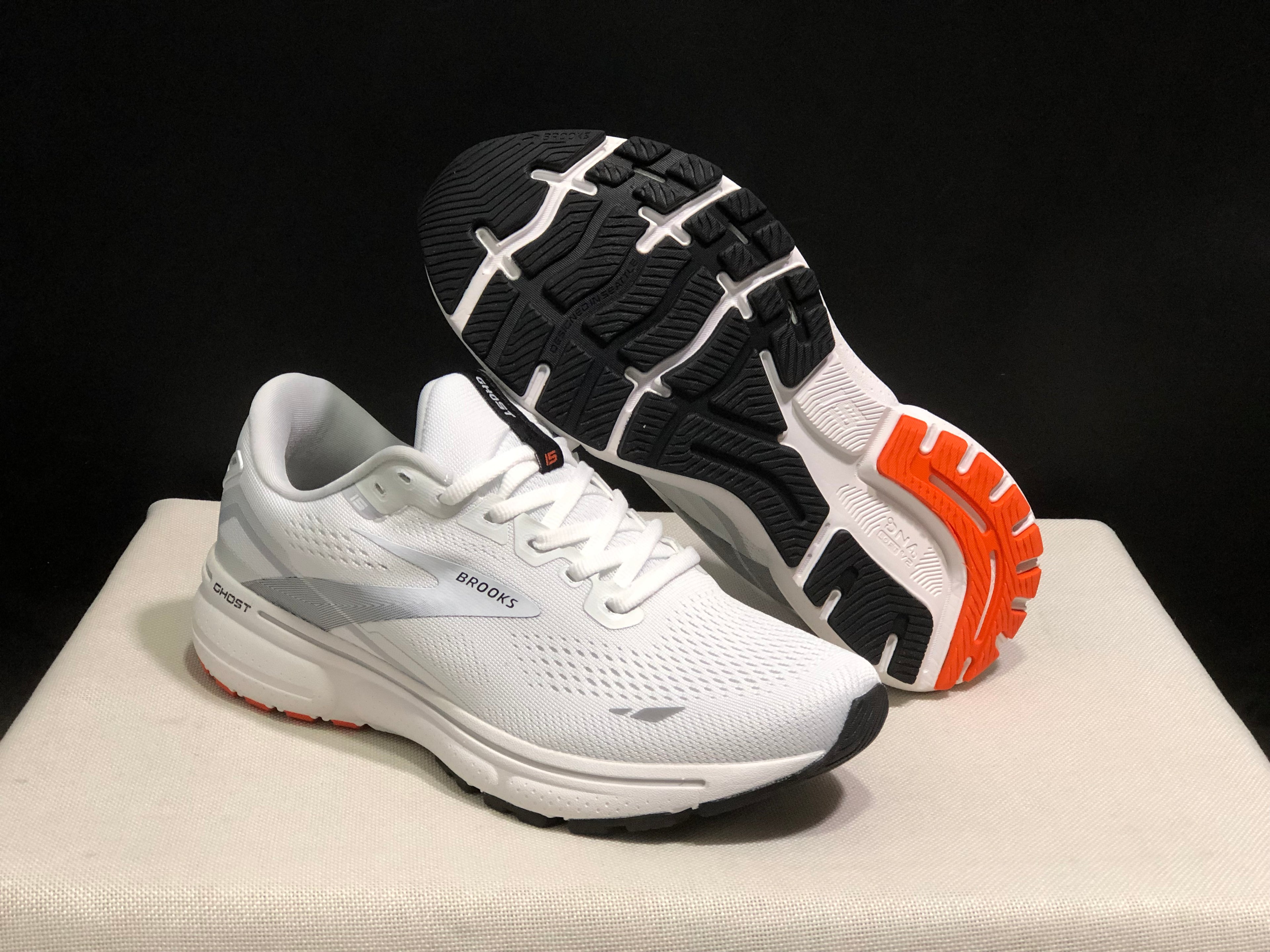 Brooks Ghost 15 Shock-absorbing Wear-resistant Low-top Running Shoes White/Grey