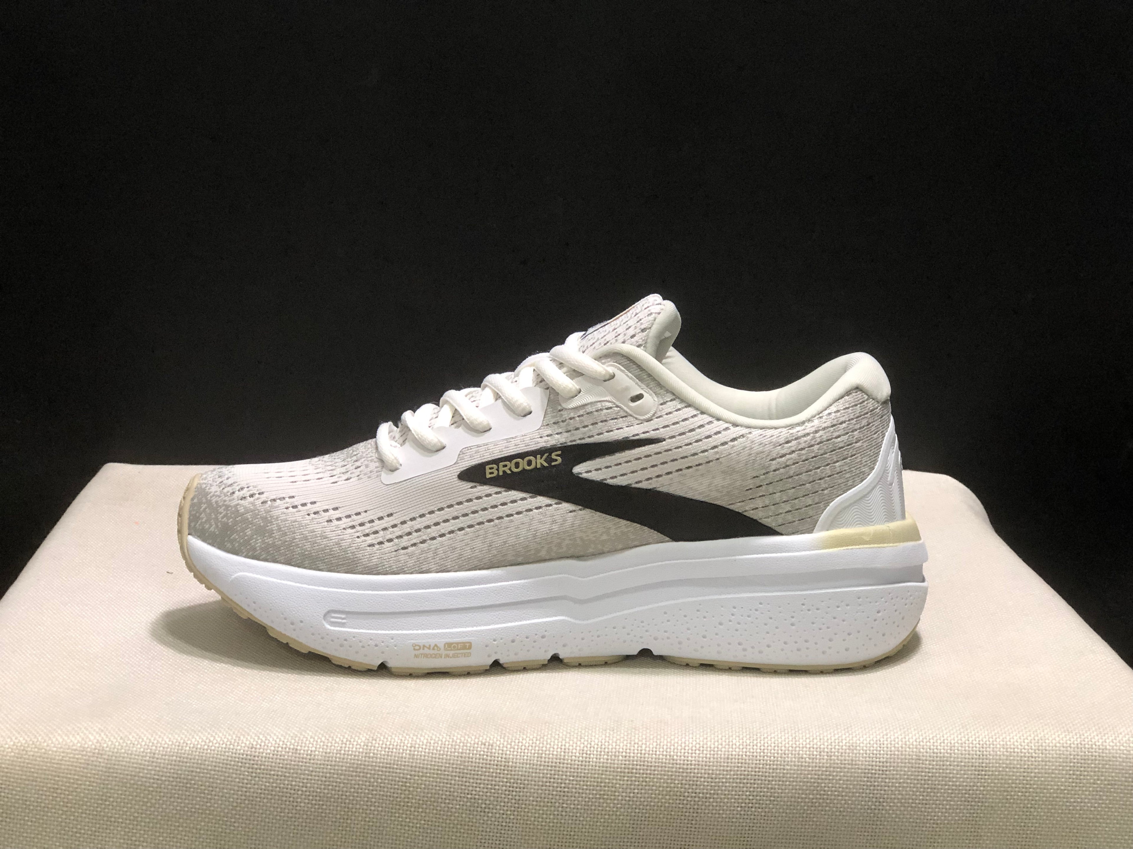 Brooks Ghost Max 2 Breathable Low-top Running Shoes Mushroom Grey
