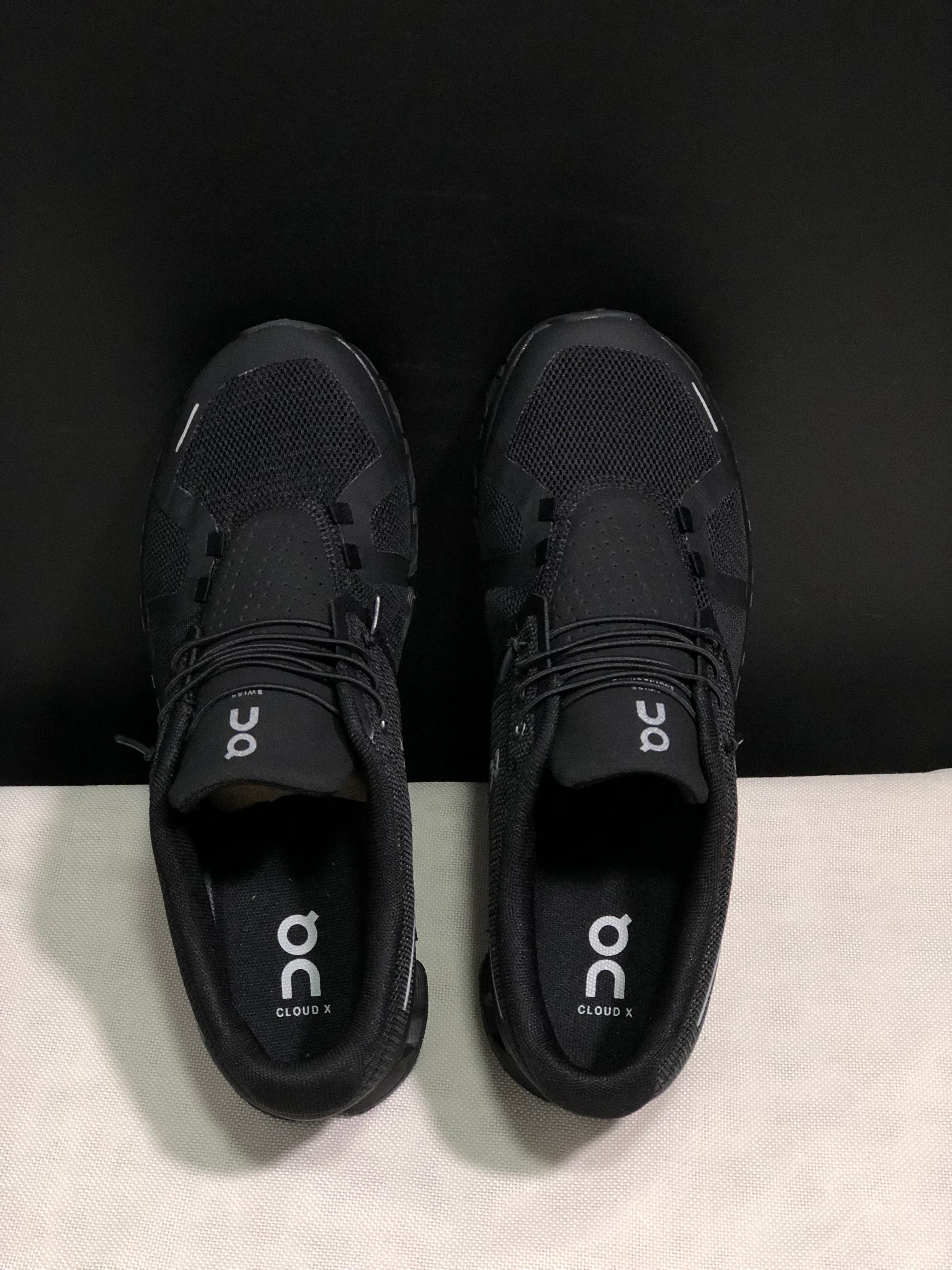 On Running Cloud 5 Lightweight Running Shoes Black/Asphalt