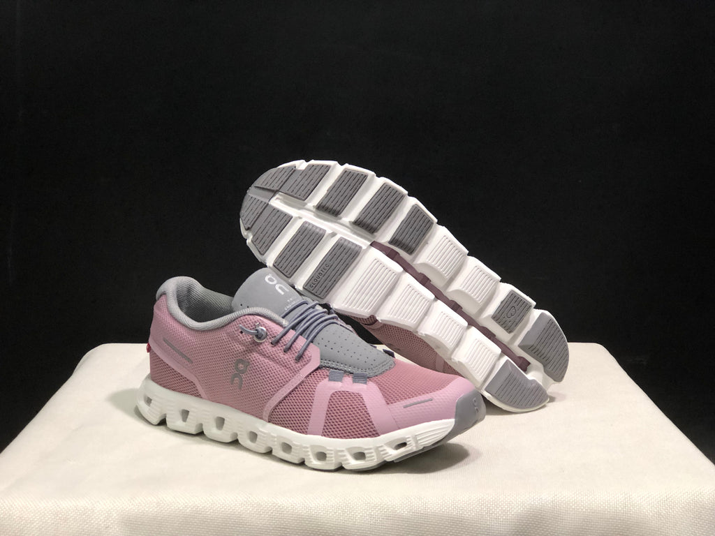 On Running Cloud 5 Lightweight Running Shoes Purple
