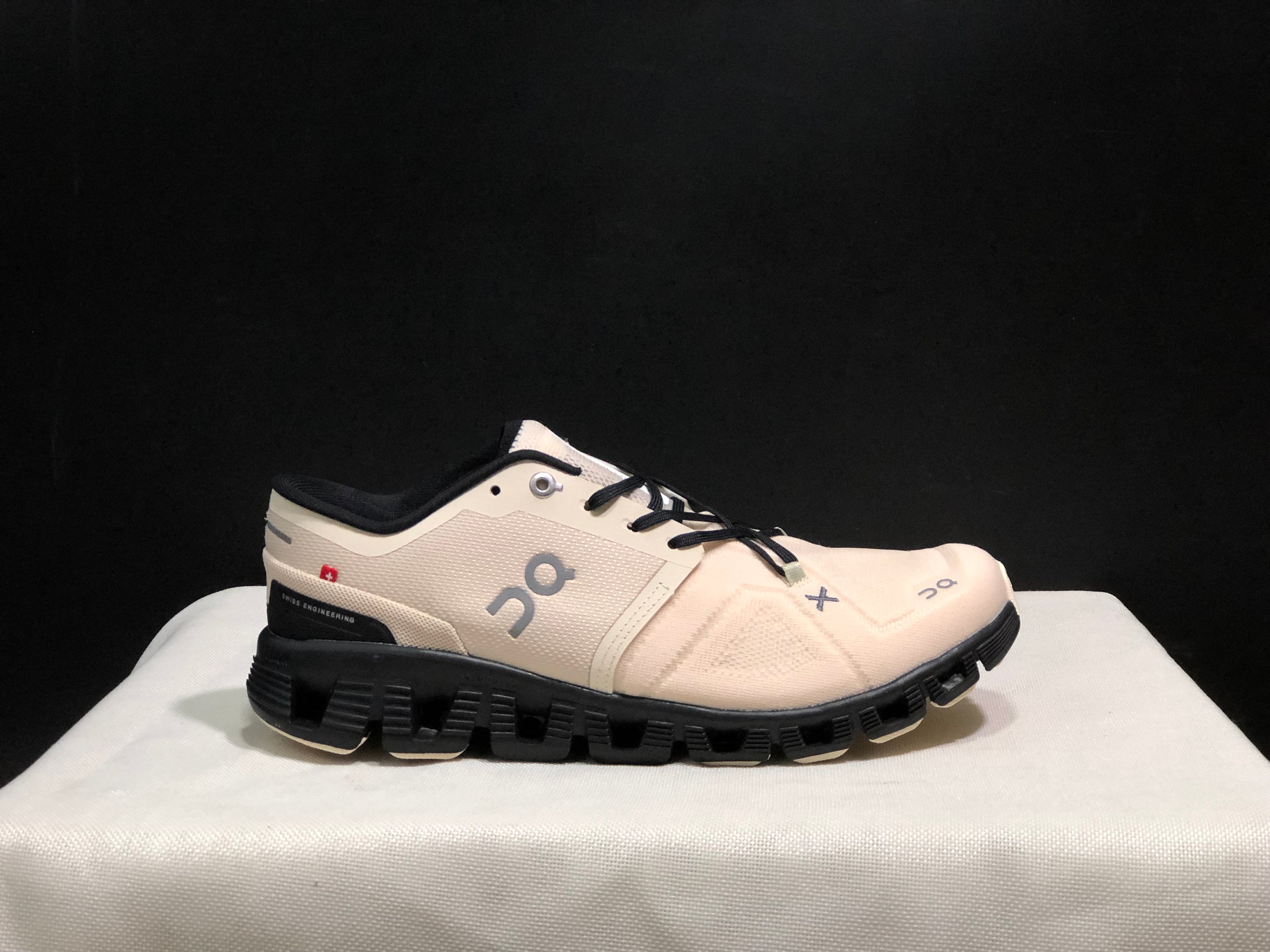 On Running Cloud X3 Shift Multi-Functional Running Shoes Yellow Tan