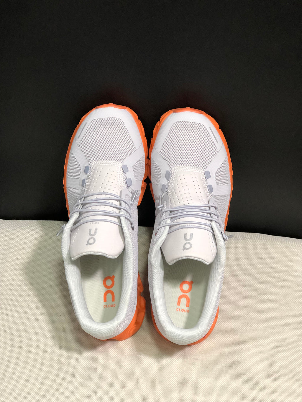 On Running Cloud 5 Lightweight Running Shoes Misty white/Orange