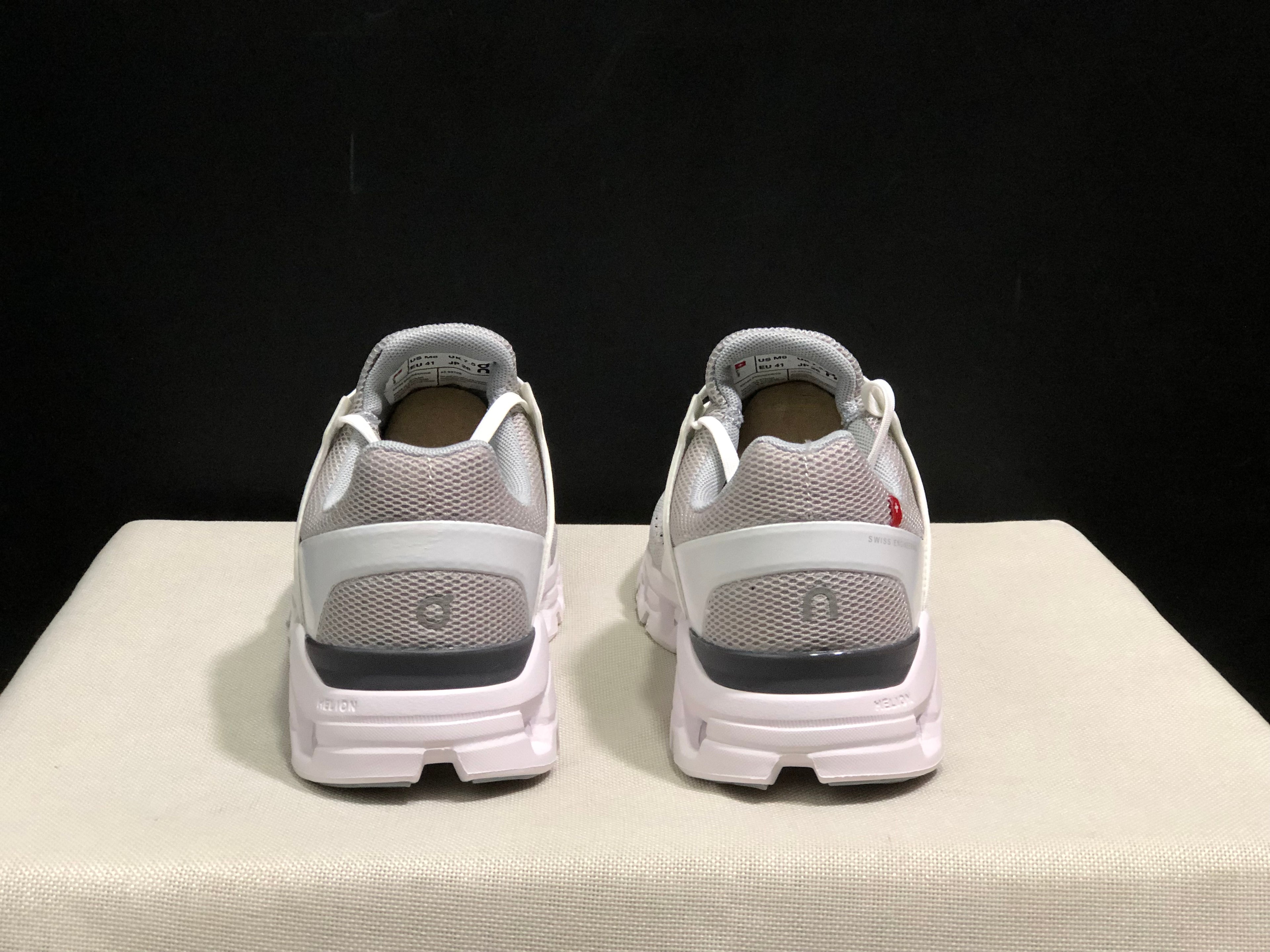 On Running Cloudswift Cushioning Running Shoes Light Grey/White