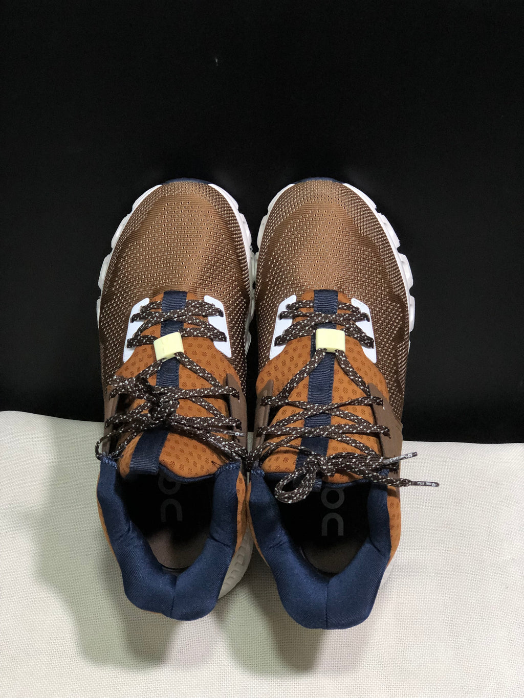 On Running Cloud Hi Edge Outdoor Training Running Shoes Dark Brown