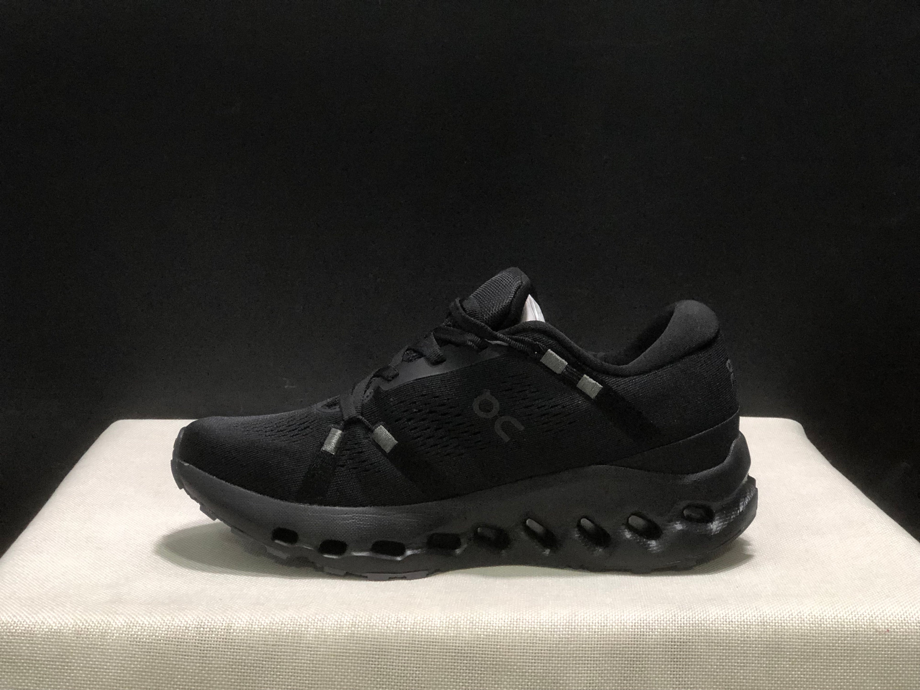 On Running Cloudsurfer 2 Casual Running Shoes All Black