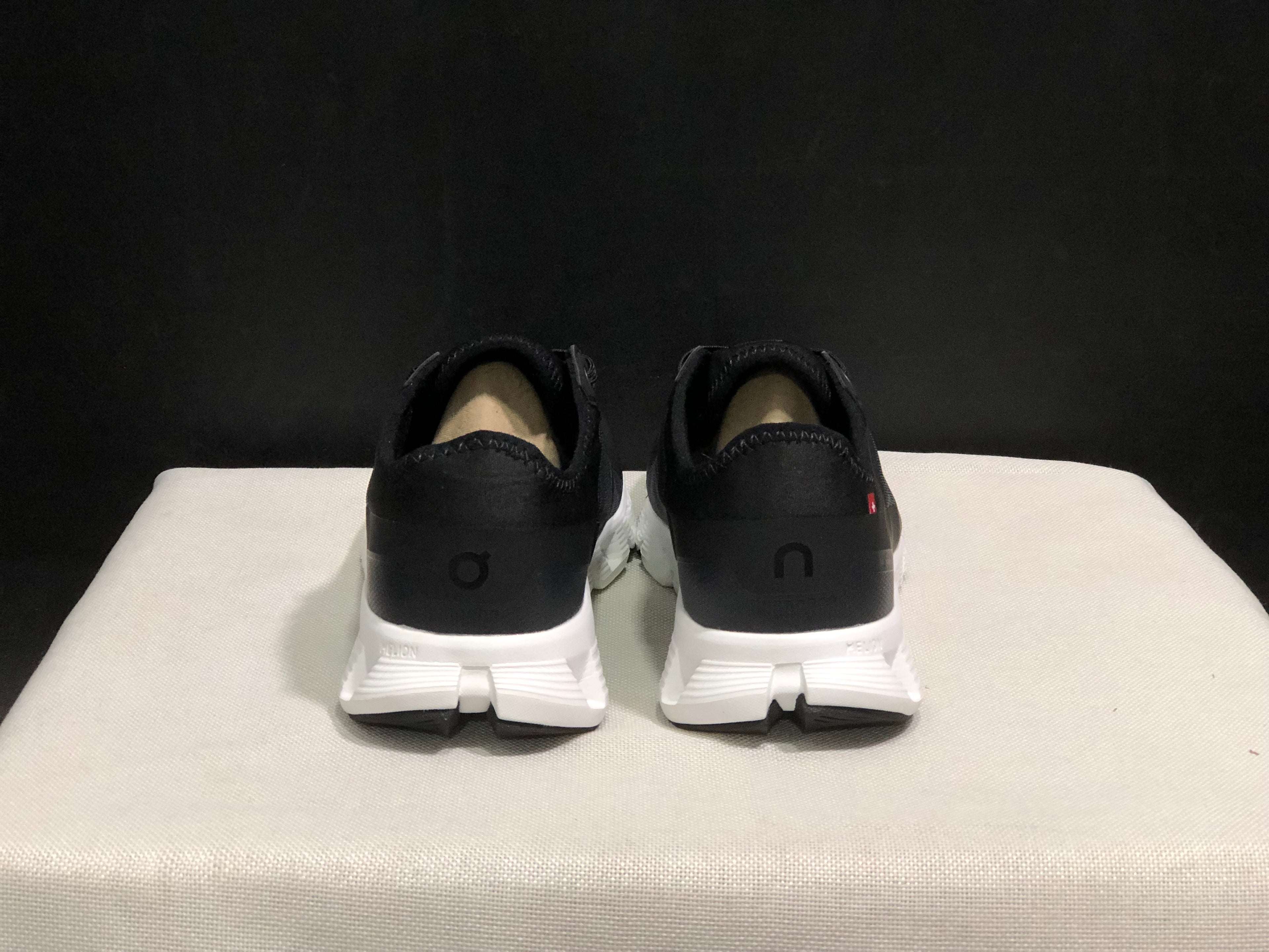 On Running Cloud X 3 AD Comfortable Wear-Resistant Training Shoes Black/White