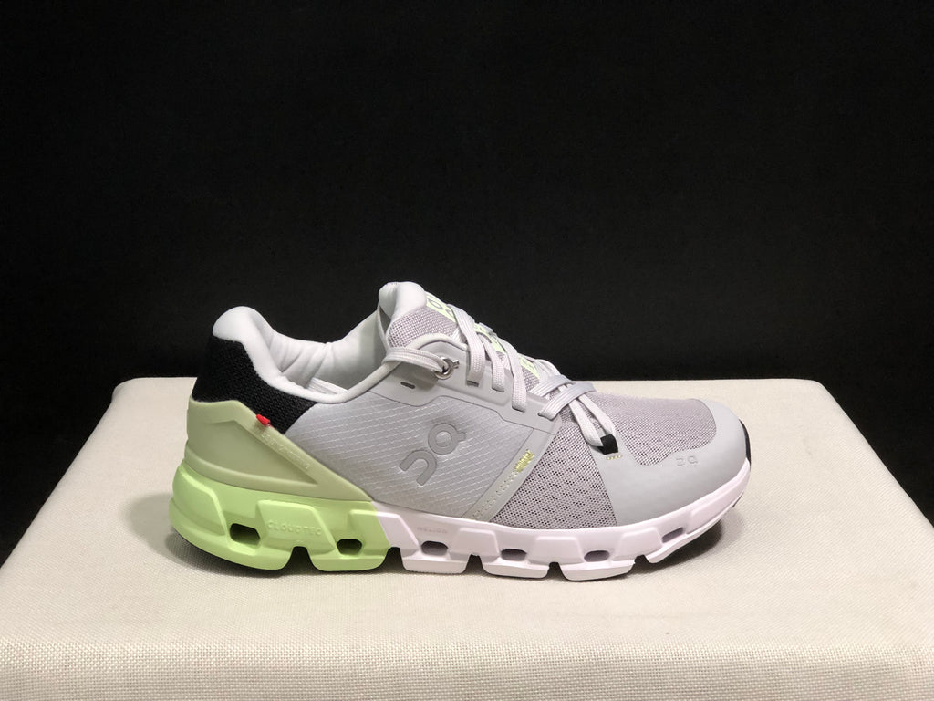 On Running Cloudflow 4 Shock-Absorbing And Wear-Resistant Running Shoes Glacler/Meadow
