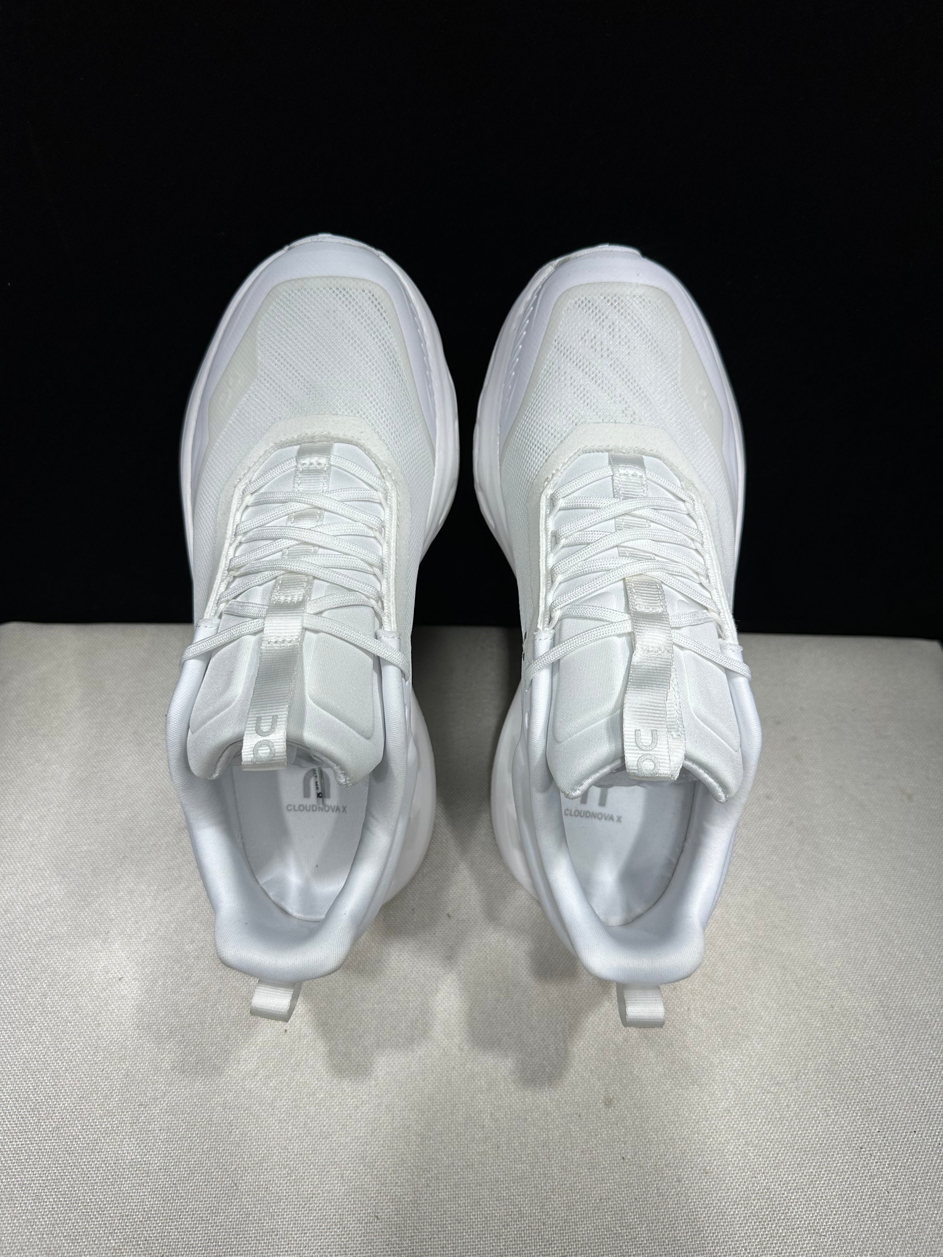 On Running Cloudnova X Comfortable Anti-Slip White Running Shoes