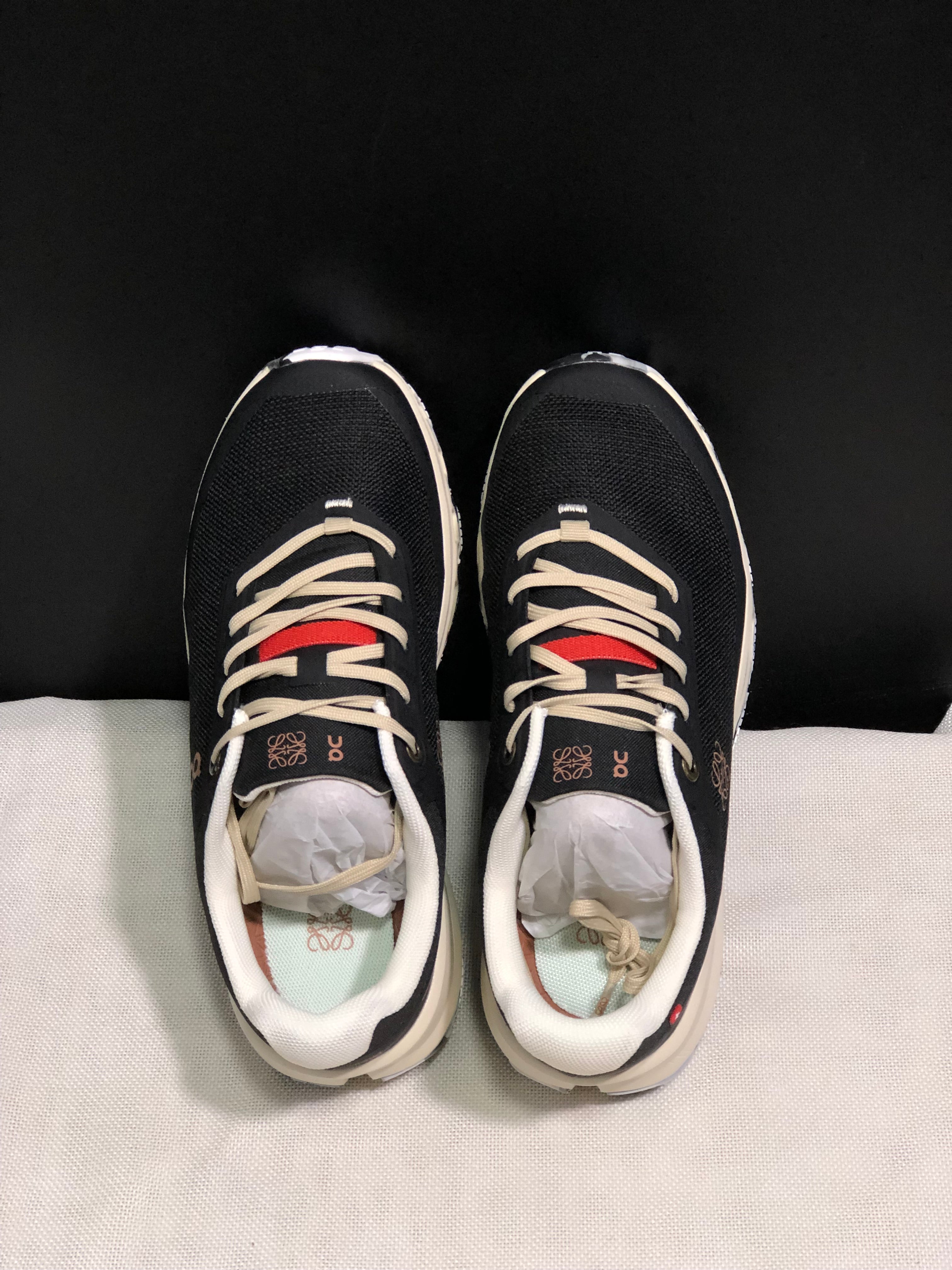 LOEWE x On Running Cloudventrure Fashion Sports Shoes Collaboration Edition Black/Ivory