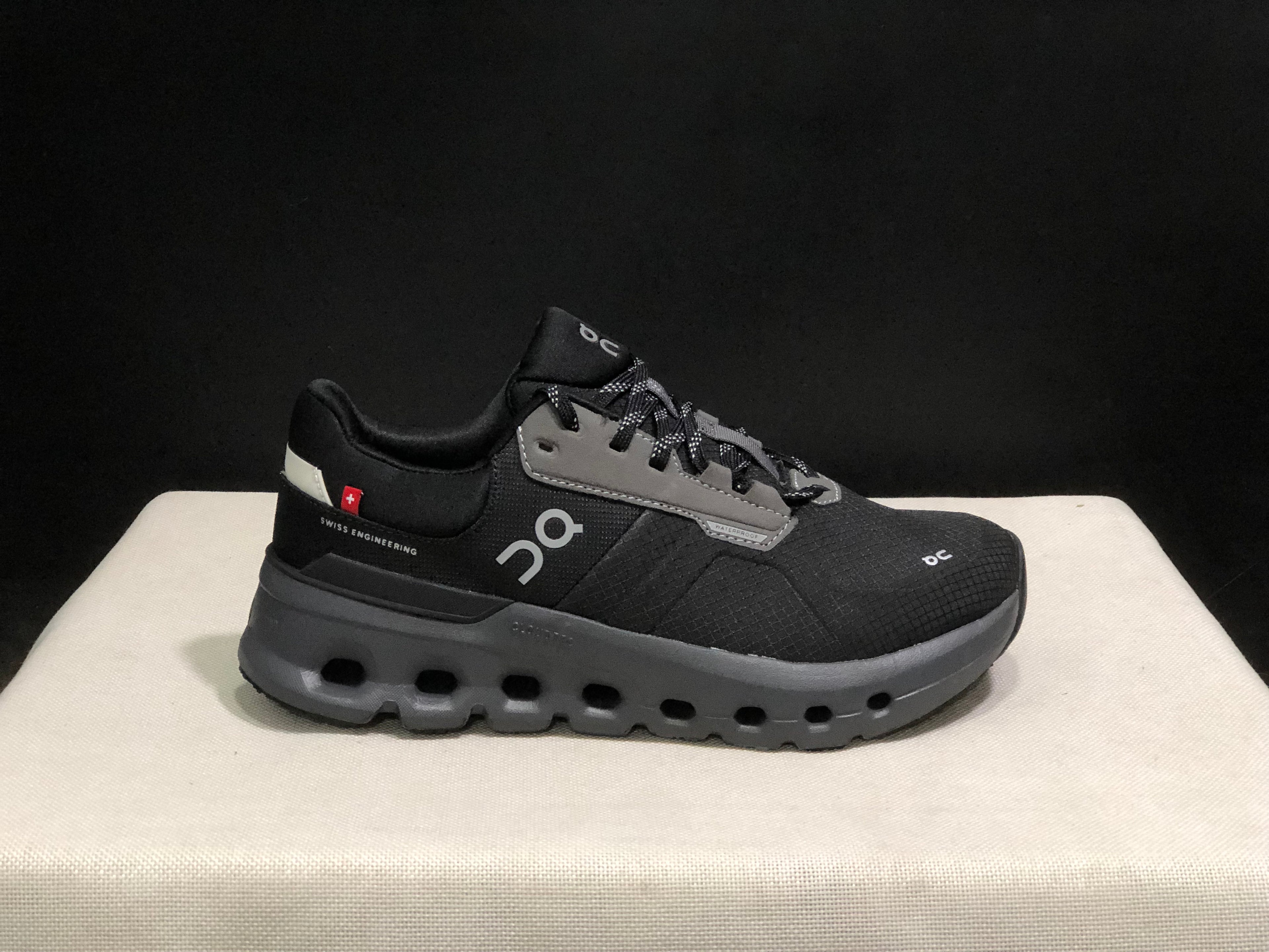 On Running Cloudrunner 2 Waterproof Casual Running Shoes Carbon Black