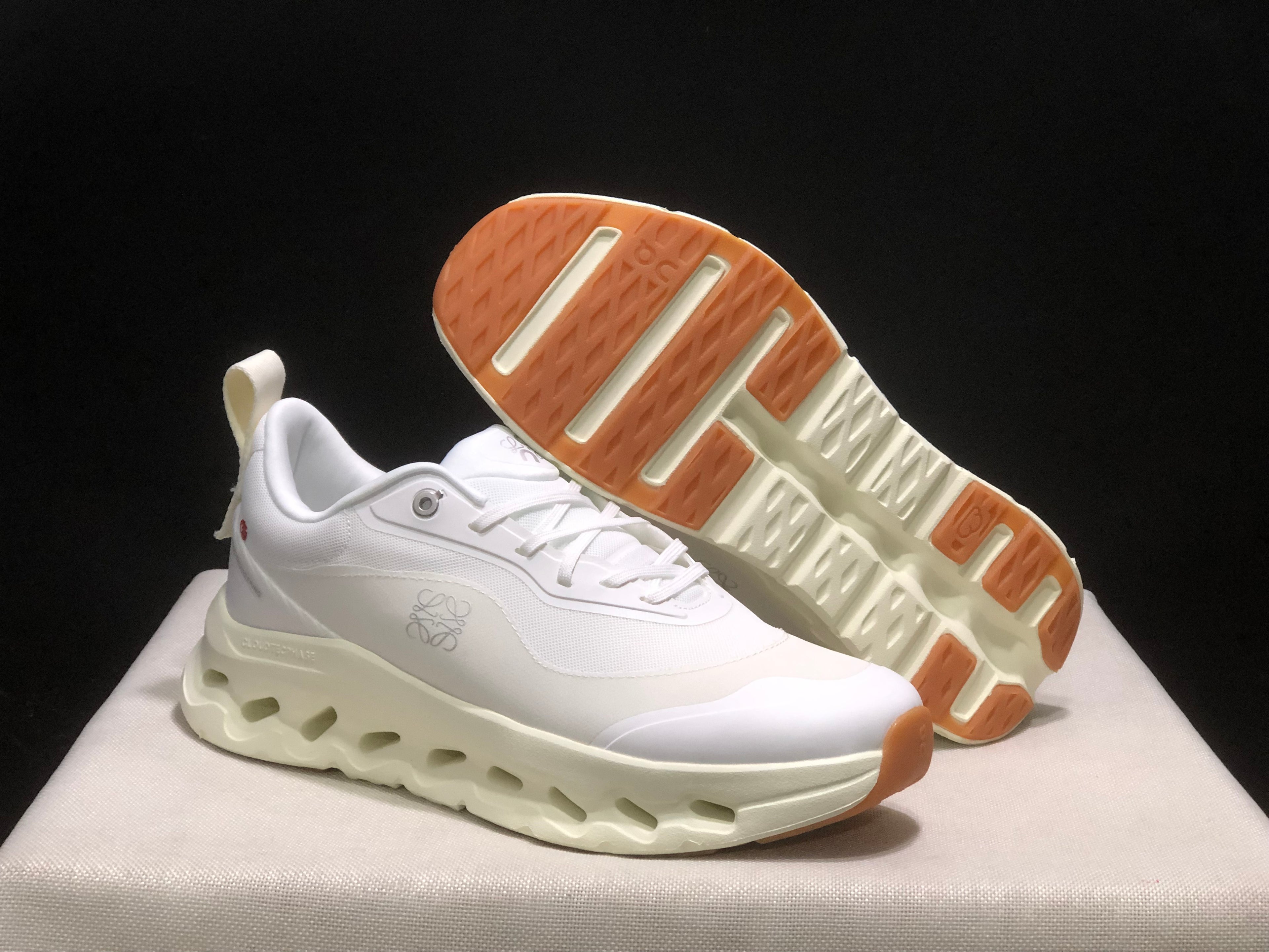 LOEWE x On Running Cloudtilt 2.0 Casual Sports Shoes White