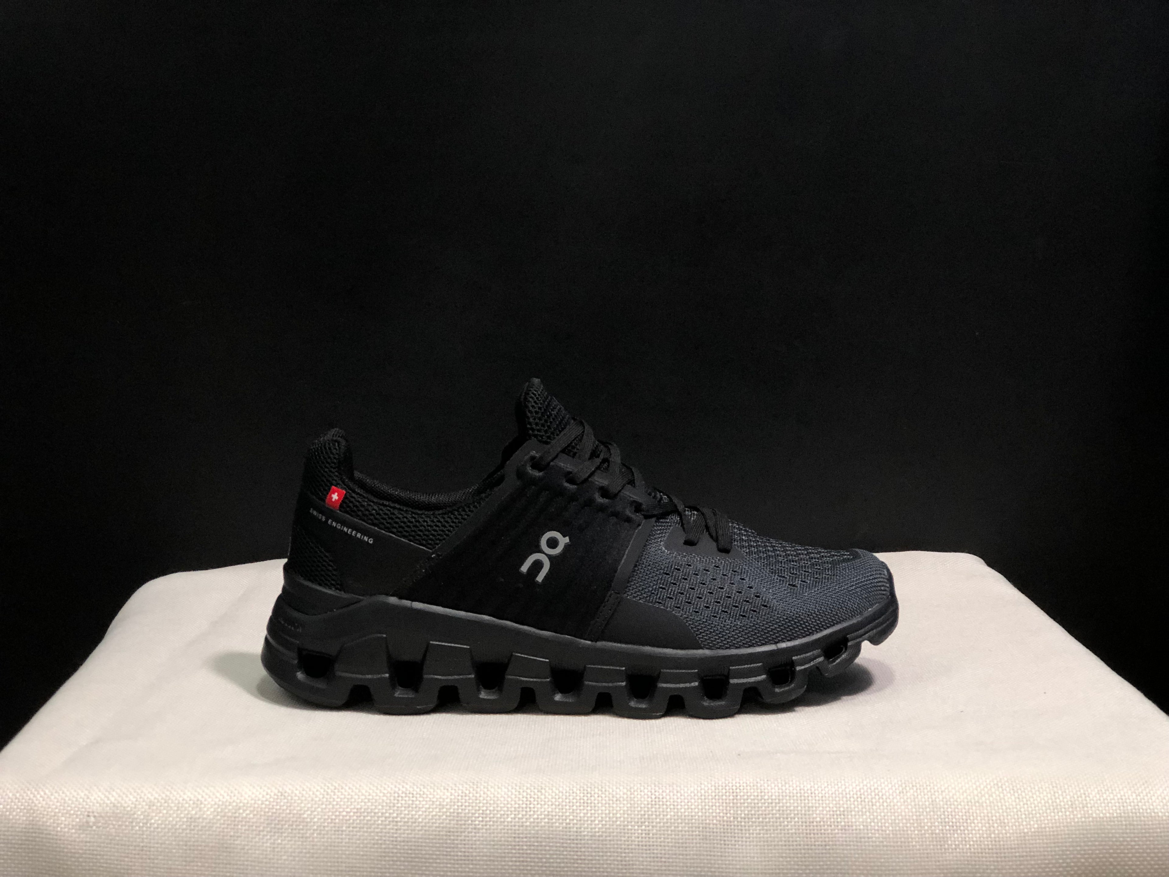 On Running Cloudswift Cushioning Running Shoes All Black