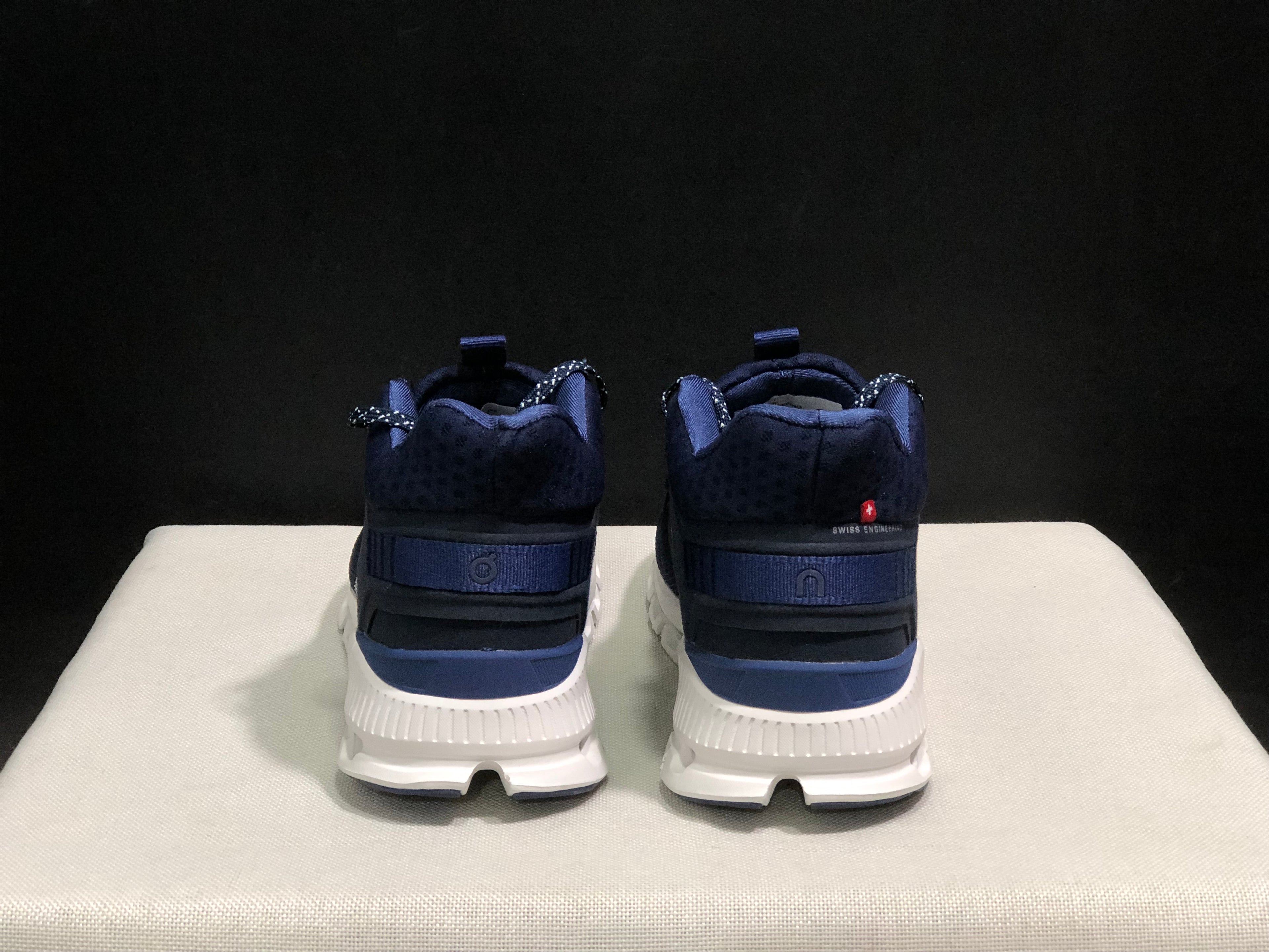 On Running Cloud Hi Edge Outdoor Training Running Shoes Ink/Midnight