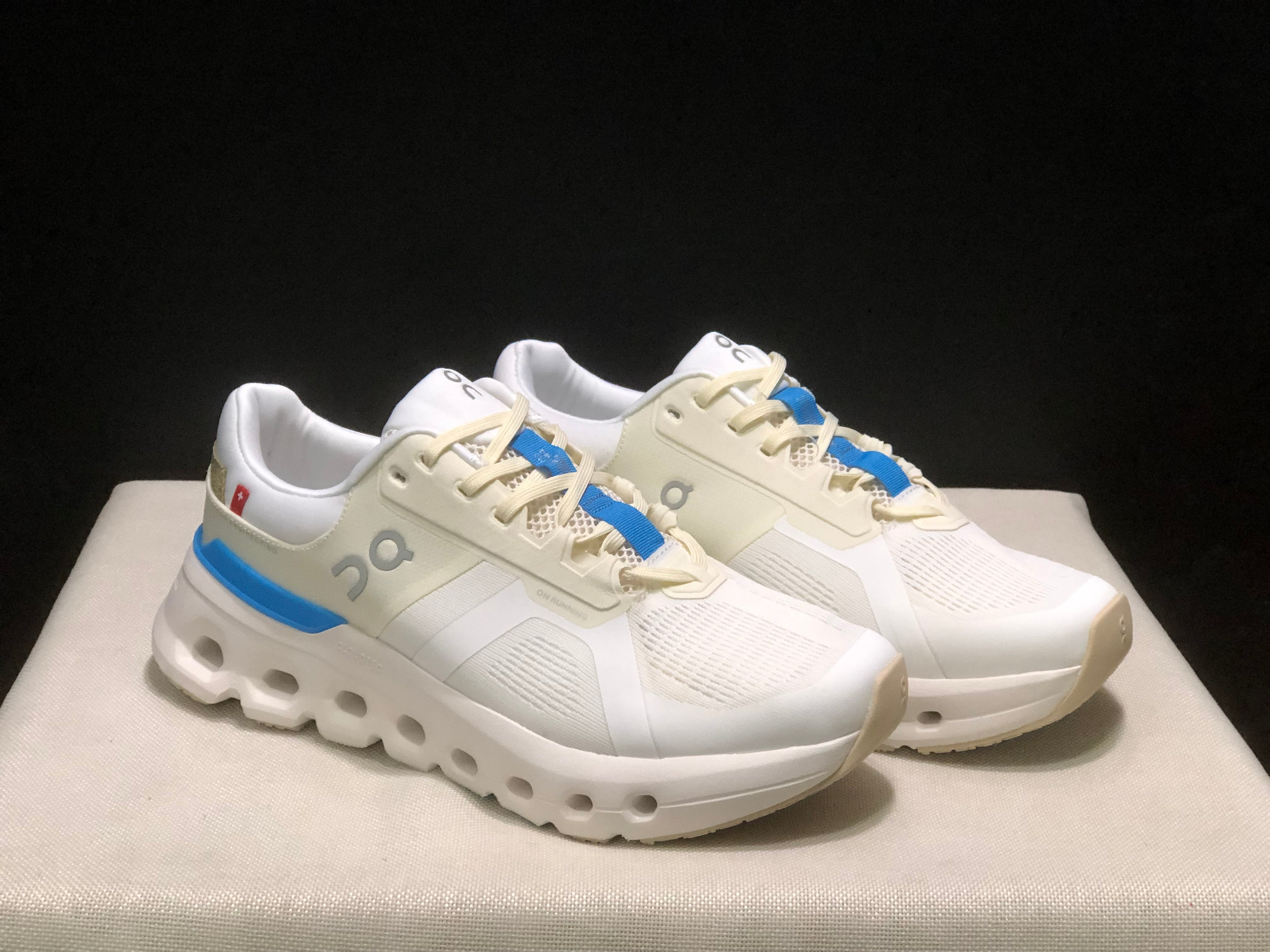 On Running Cloudrunner 2 Mesh Breathable Running Shoes Beige/Skyblue