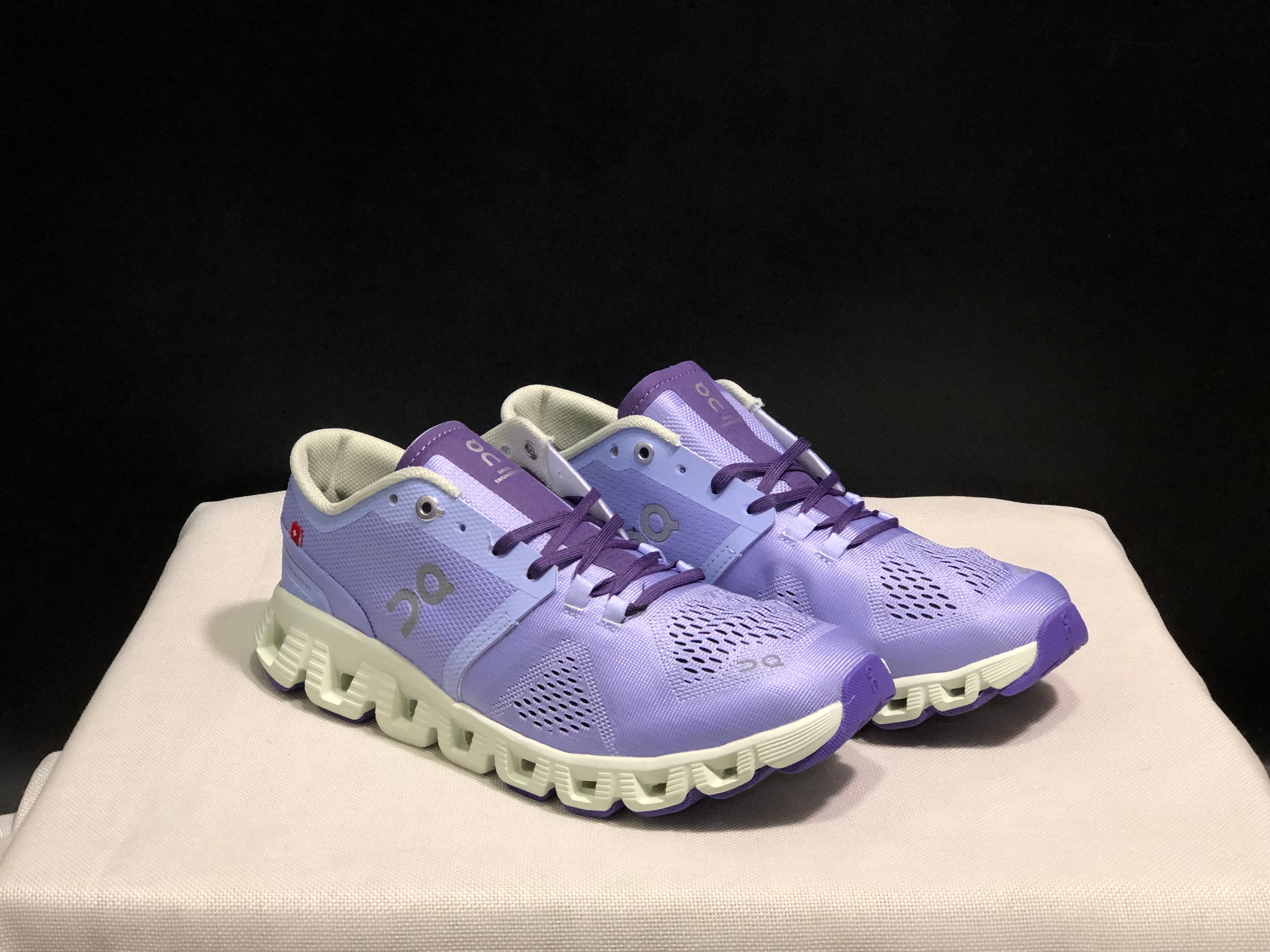 On Running Cloud X3 Shift Multi-Functional Running Shoes Purple