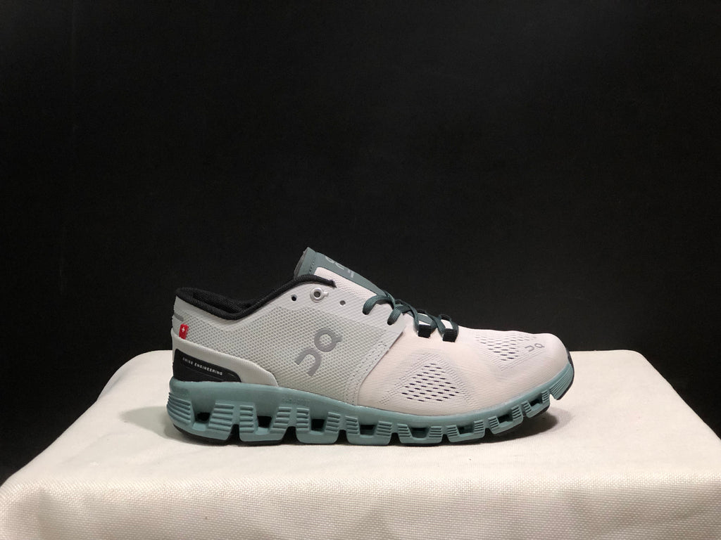 On Running Cloud X Lightweight Running Shoes Glacial Ash